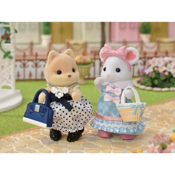 Statuette in miniatura - SYLVANIAN FAMILIES - La valigia alla moda e il cane caramello sorella maggiore