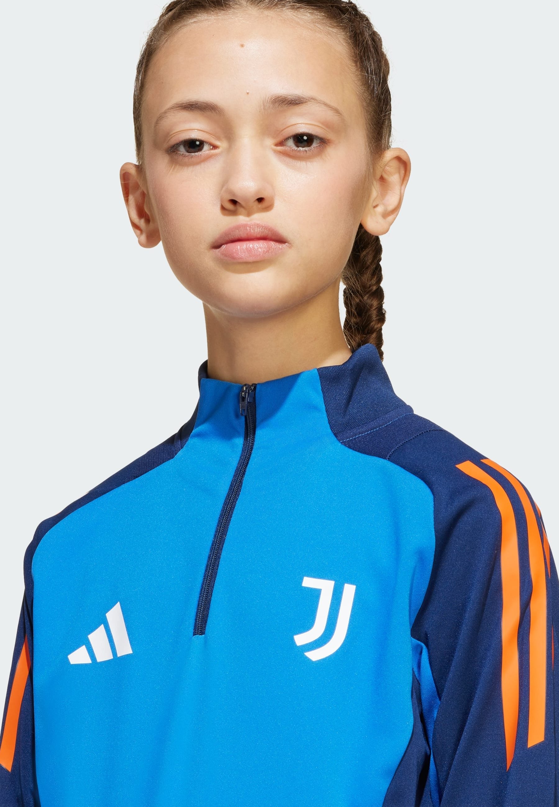 adidas Performance JUVENTUS TIRO 24 COMPETITION KIDS - Dres s kapucí - black