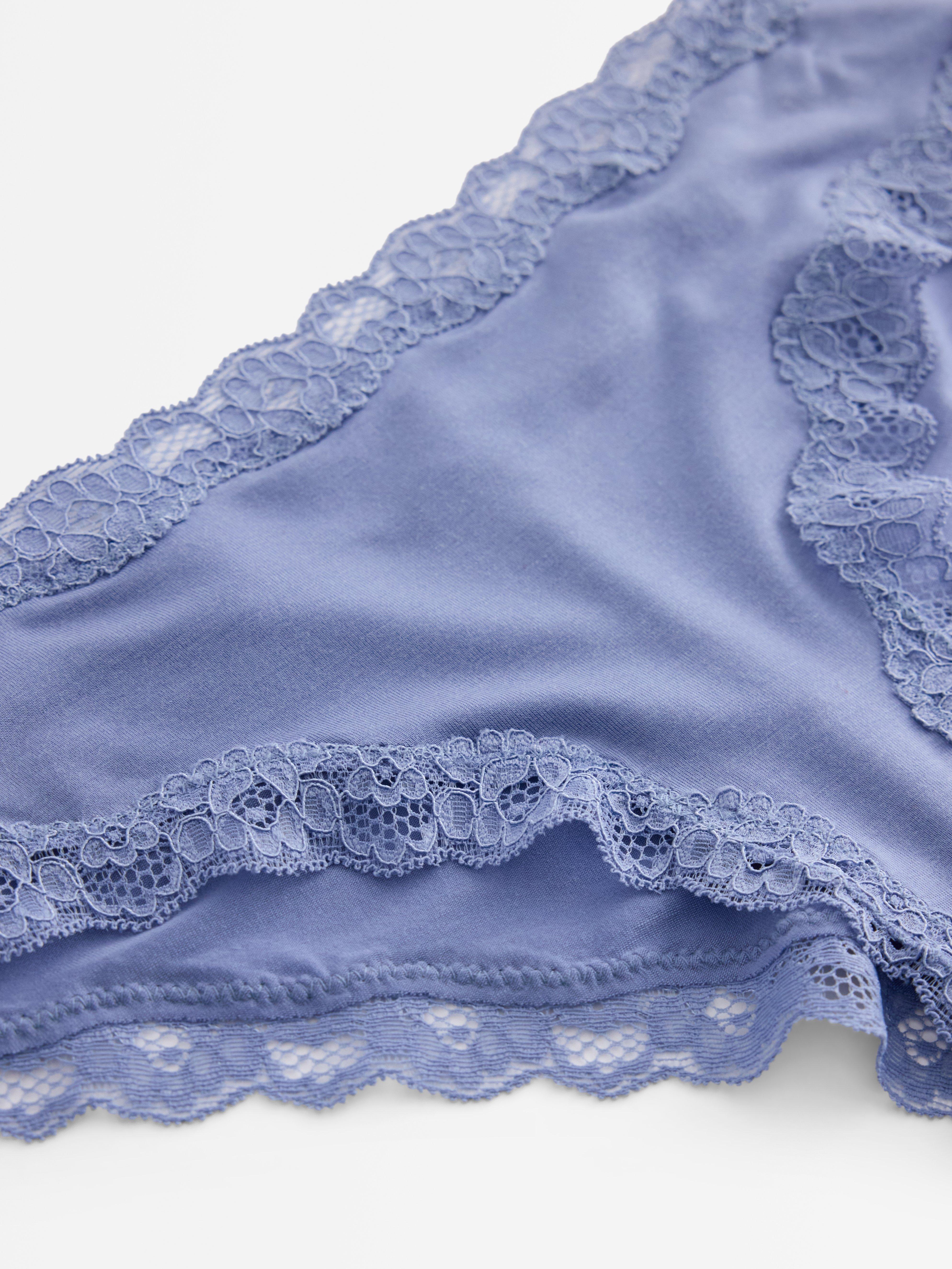 Braguitas brasileñas de talle bajo, color azul empolvado.