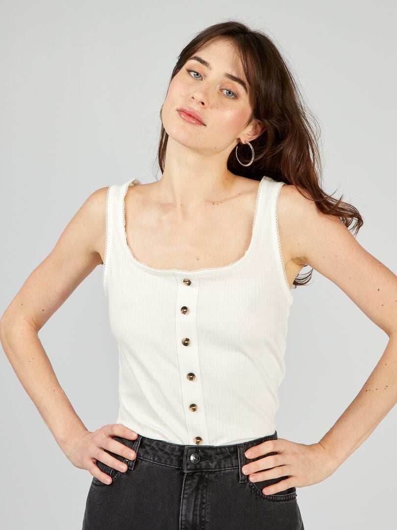 Tanktop met knoopsluiting - WIT