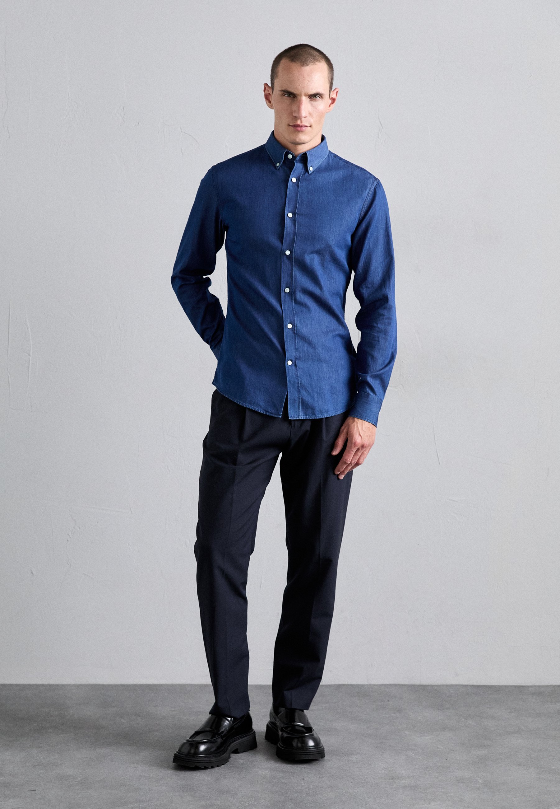 Tiger of Sweden ADLEY - Shirt - medium blauw