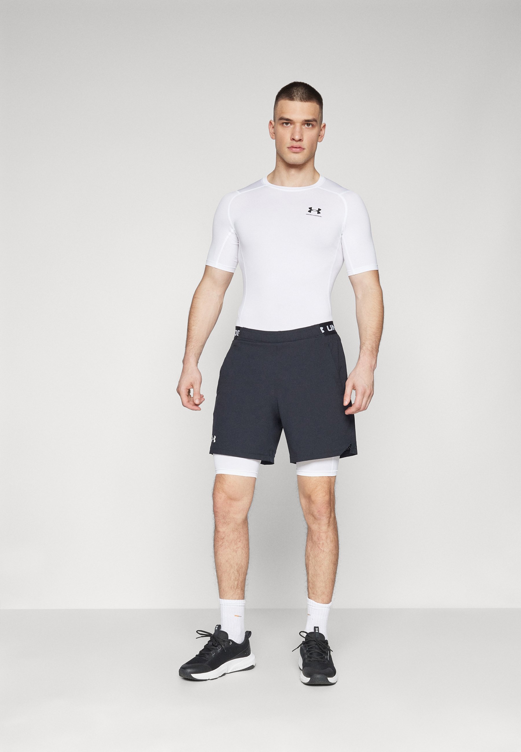 Under Armour HEATGEAR - Športna majica - bela/črna