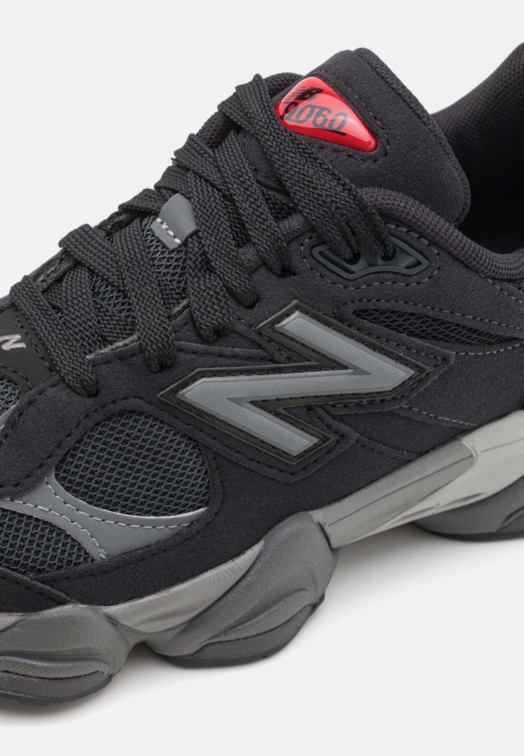 New Balance 9060 - Sneakers - zwart