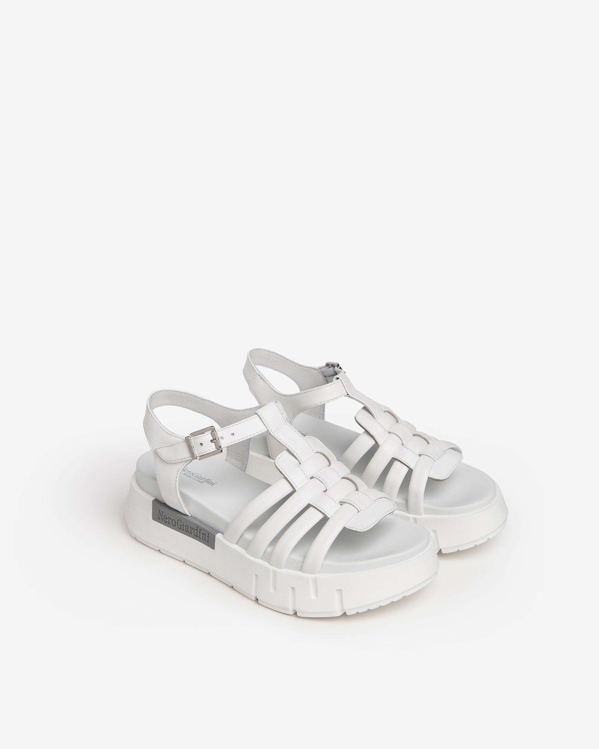  Sandales en cuir pour femmes