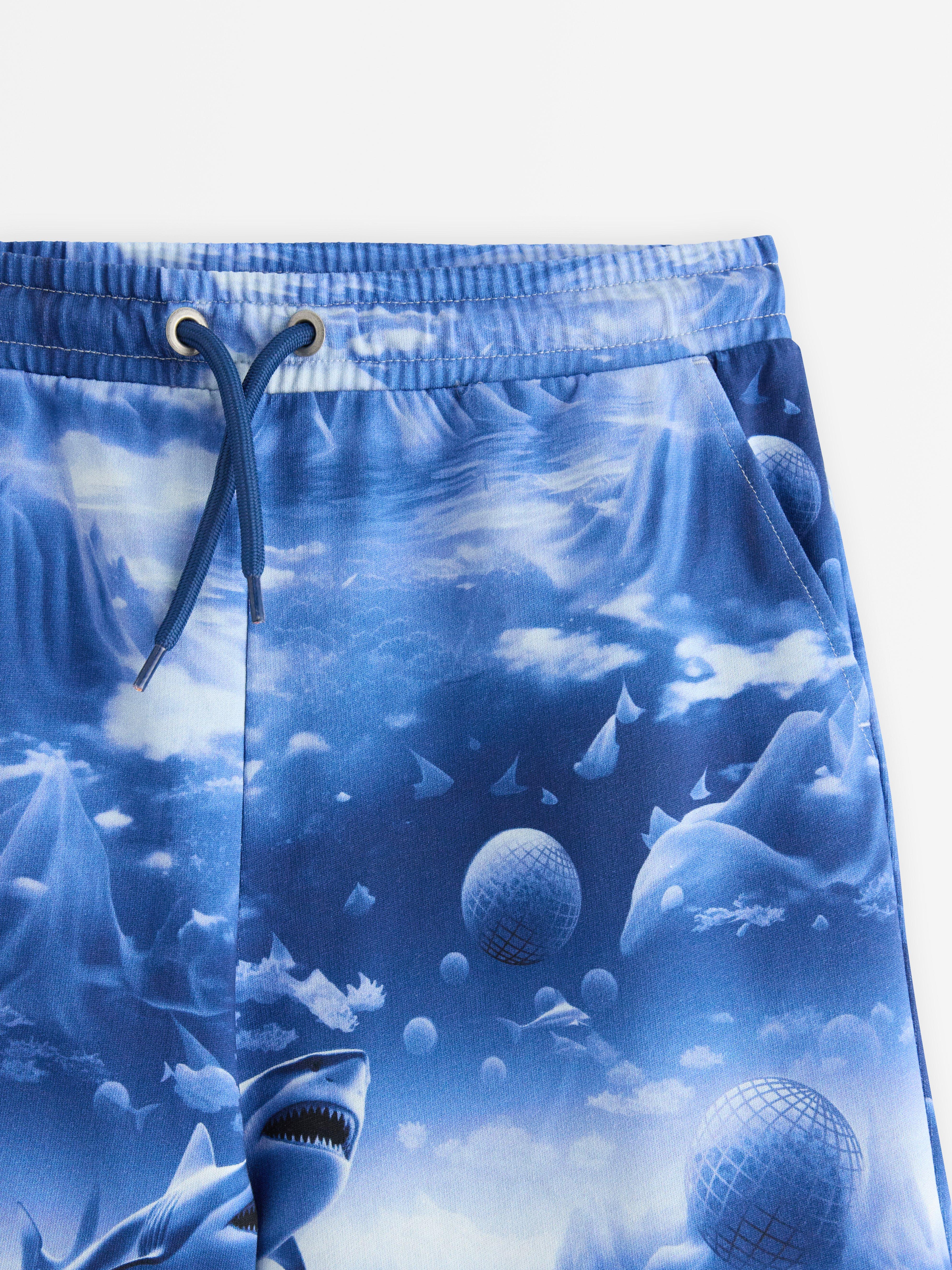 Short doux bleu
