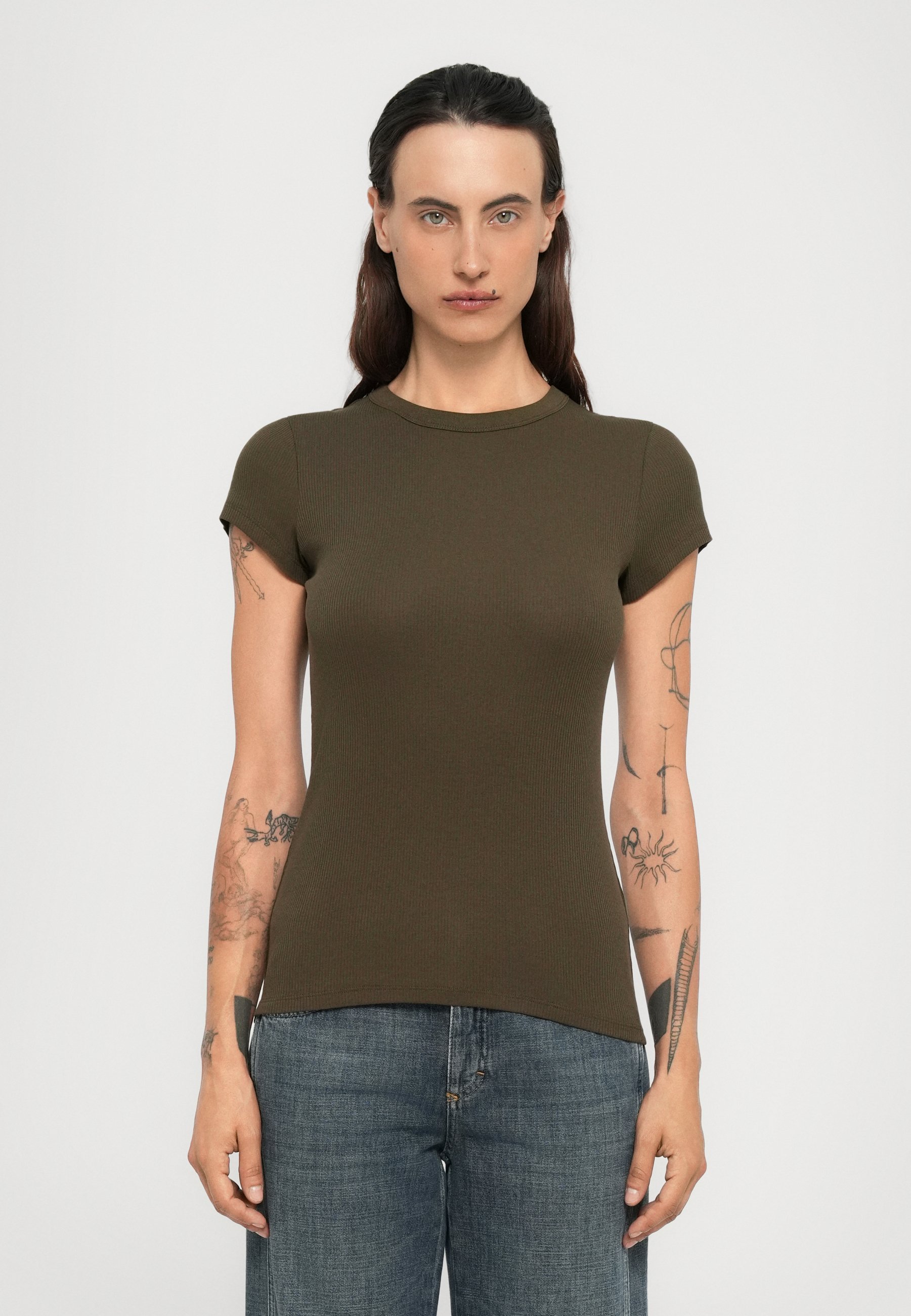 Filippa K FINE TEE - Basic T-shirt - donker kaki