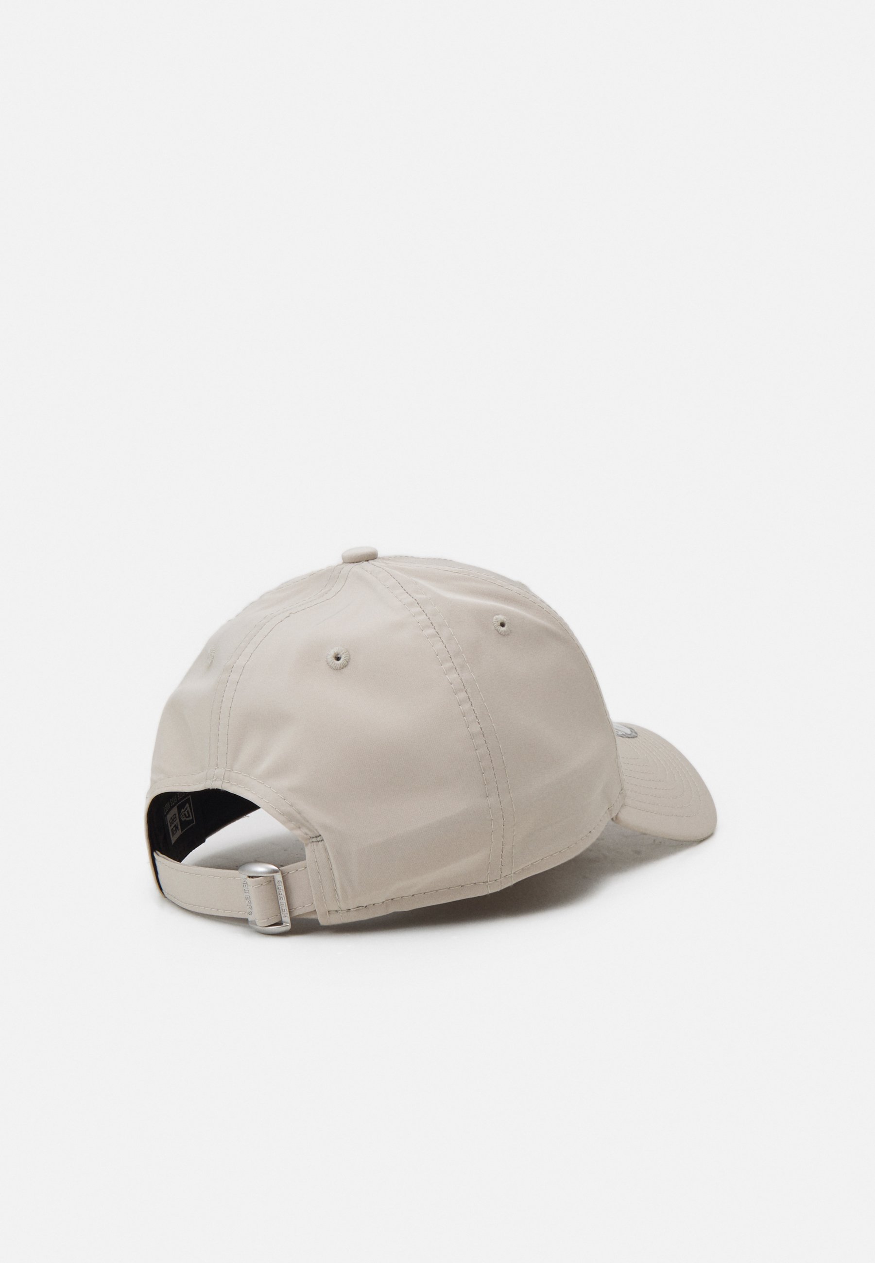 Kšiltovky New Era
