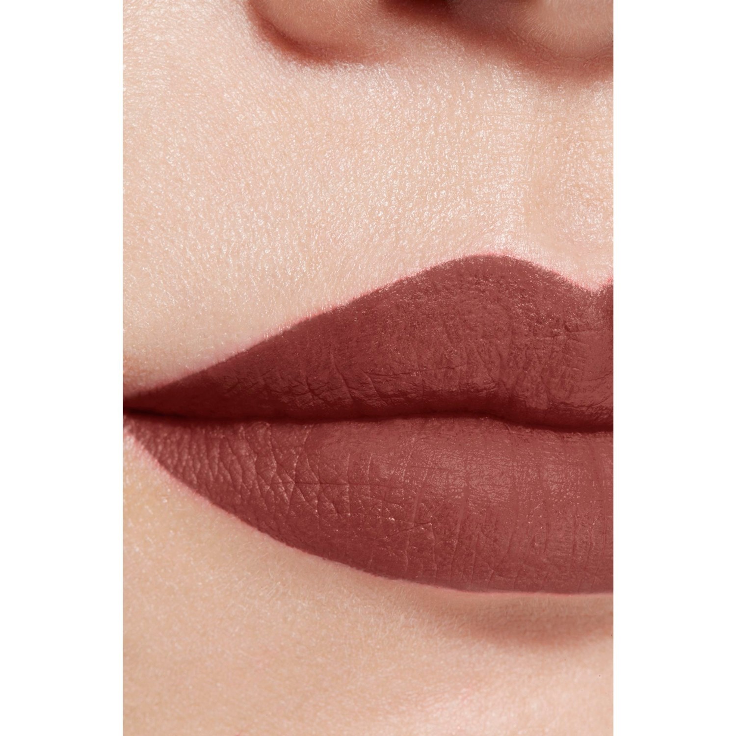 CHANEL LIQUID VELVET