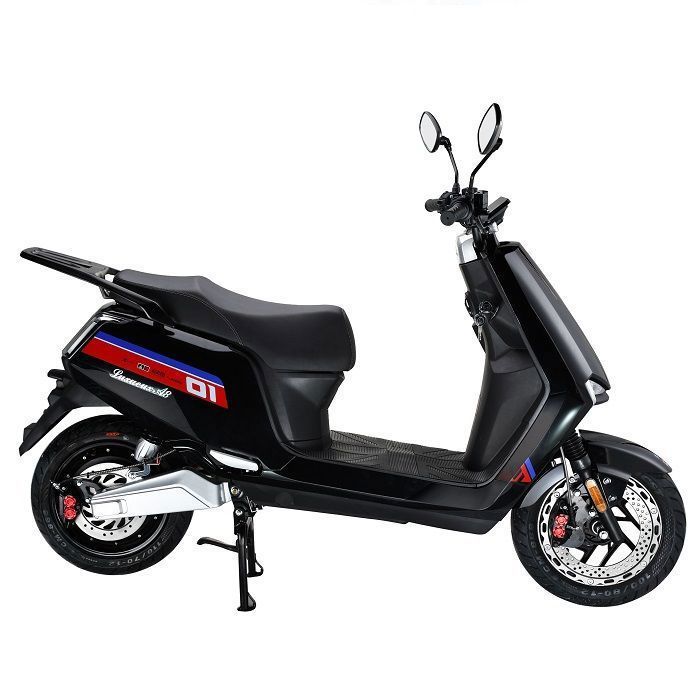 EUROCKA Luxe elektrische scooter A8 met verwijderbare 60V26Ah lithiumbatterij en een actieradius van 50 km
