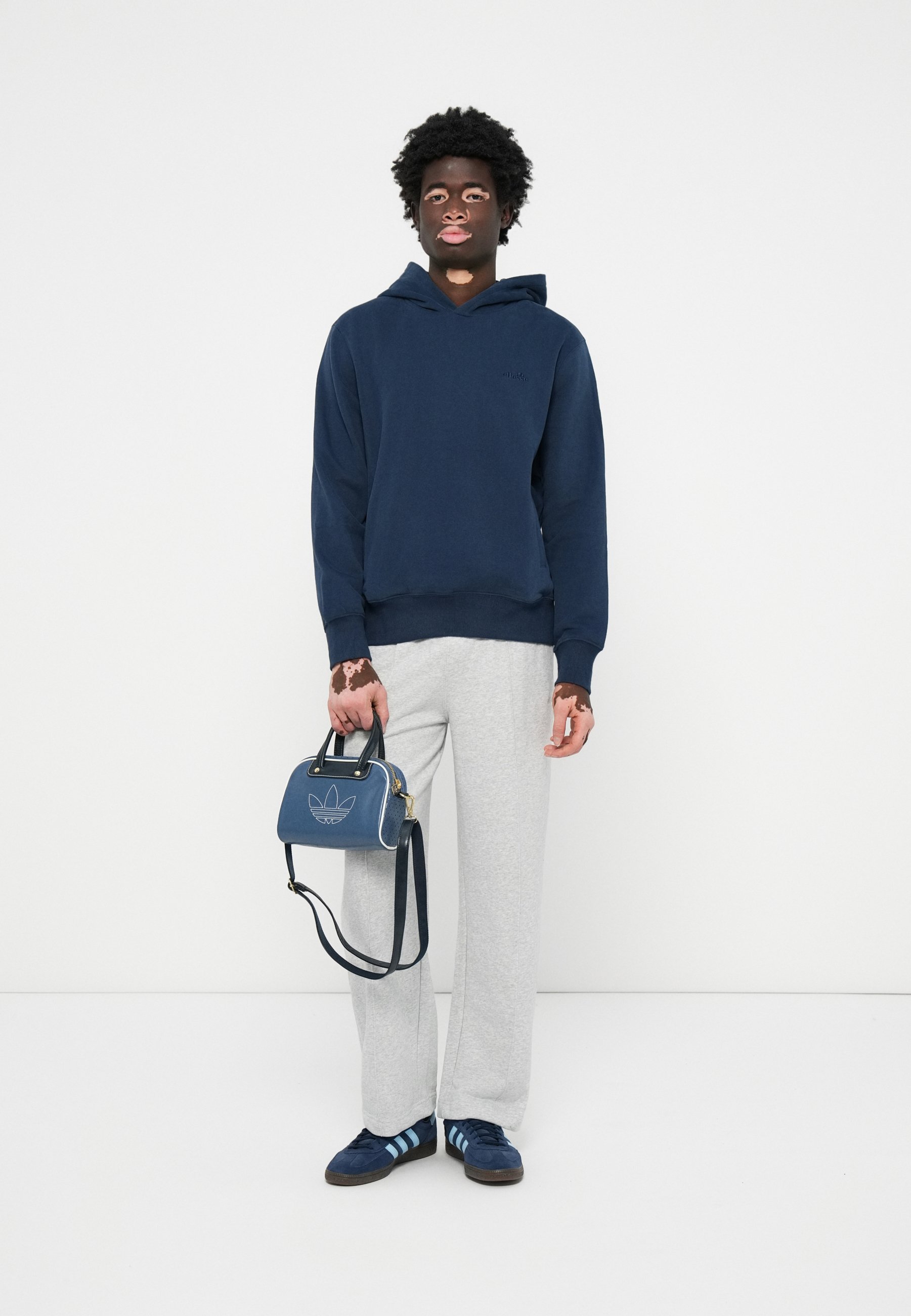 Ellesse MADONE OH HOODY - Sweat à capuche - marine