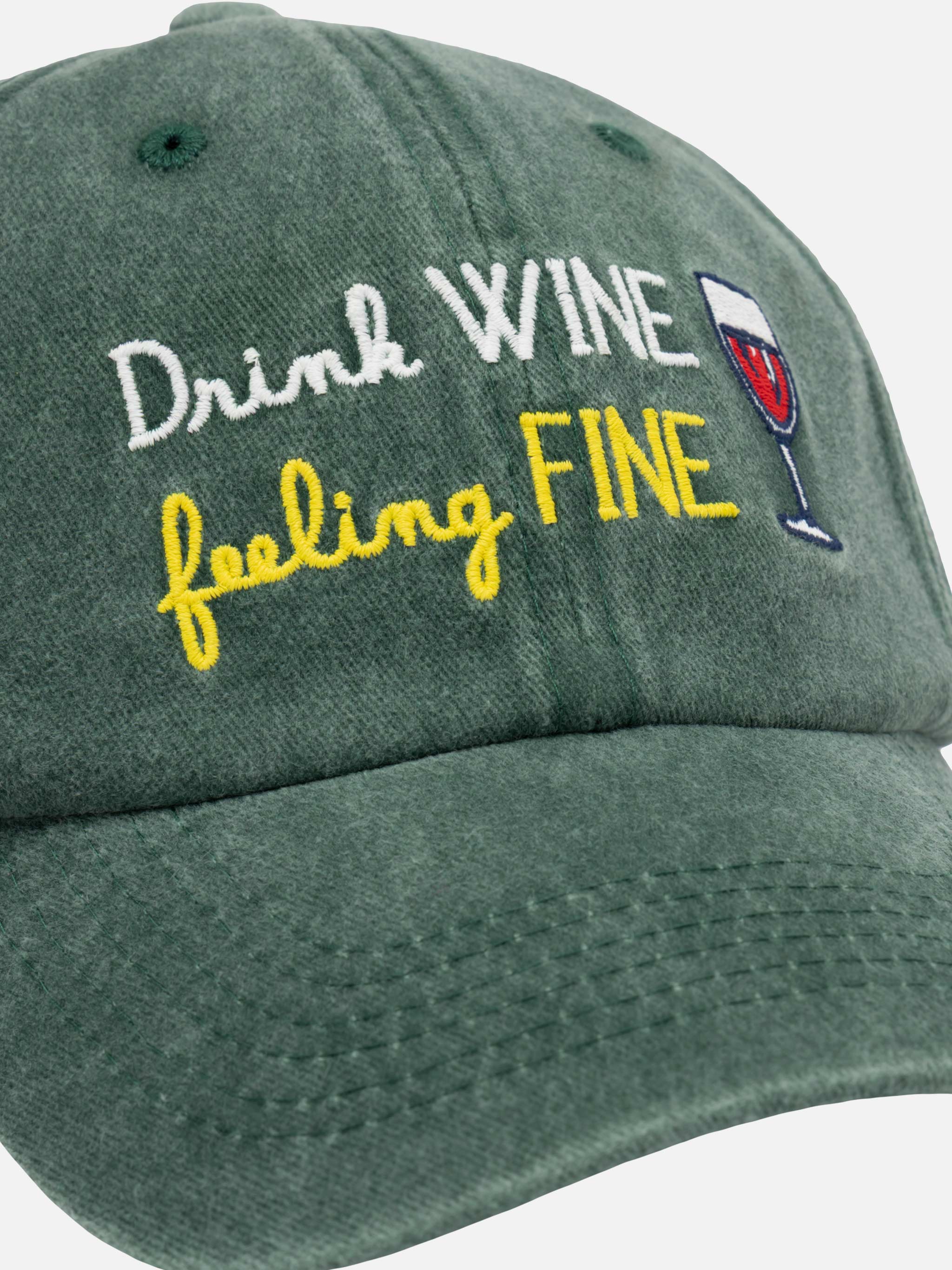 Davis katoenen pet met geborduurd 'Drink wine feeling fine'-logo