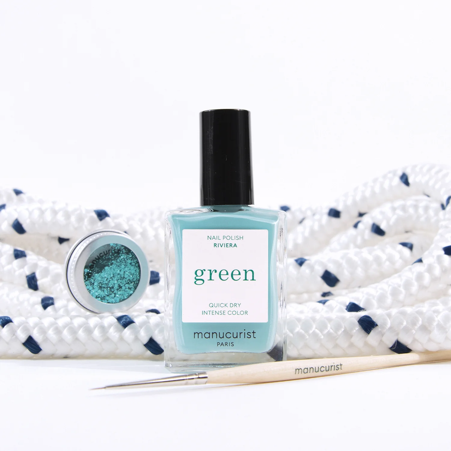 NAIL ART Underwater glitter