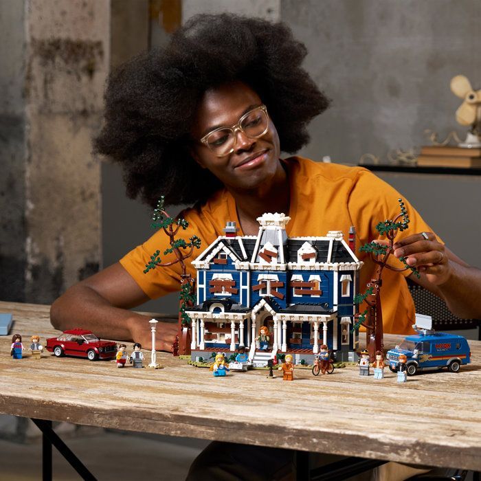LEGO Icons 11370 Stranger Things: Het Creel-huis - Bouwset voor volwassenen - Cadeau
