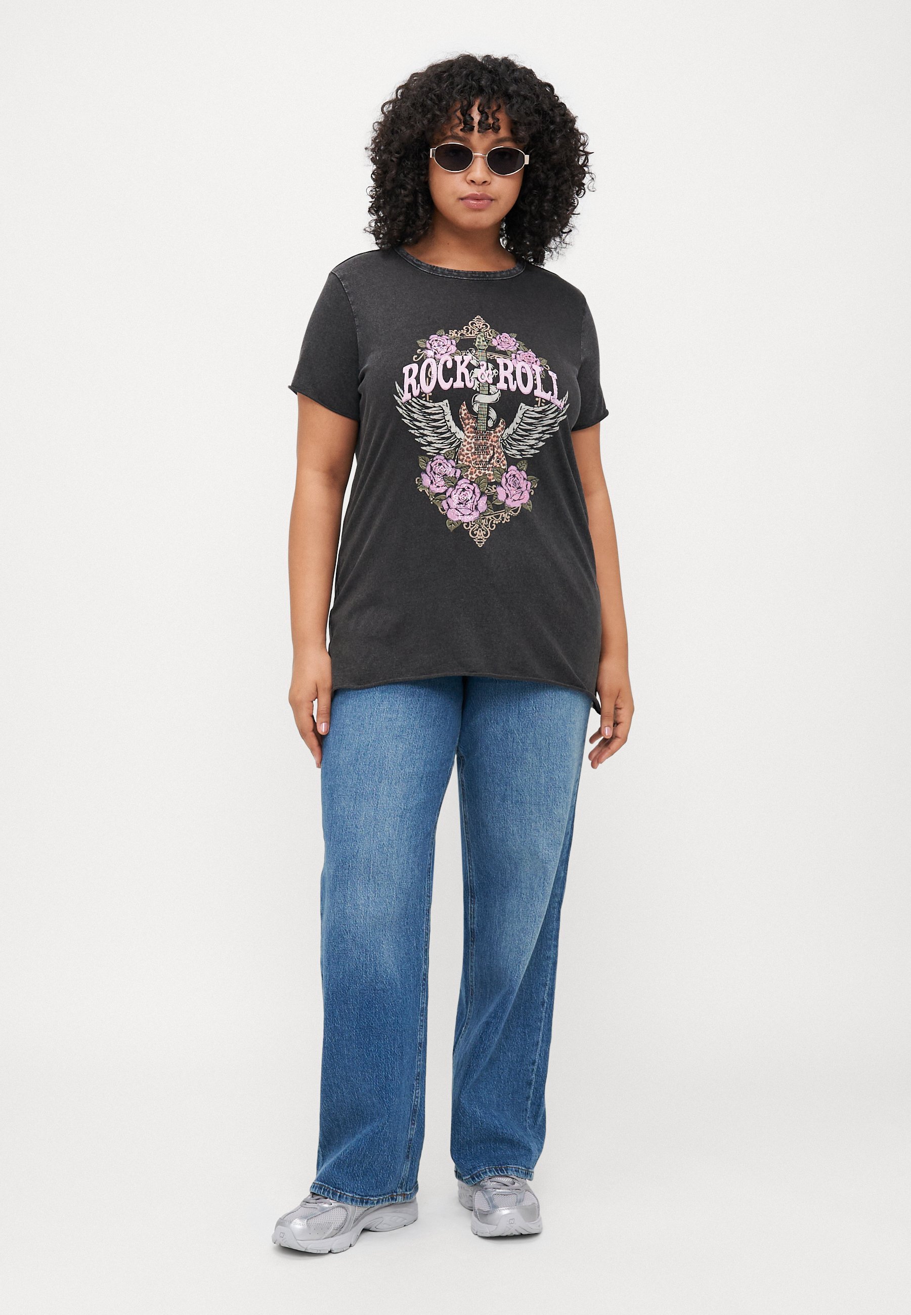 ALLEEN Carmakoma CARLUCY LIFE REG JRS NOOS - T-shirt met print - zwart