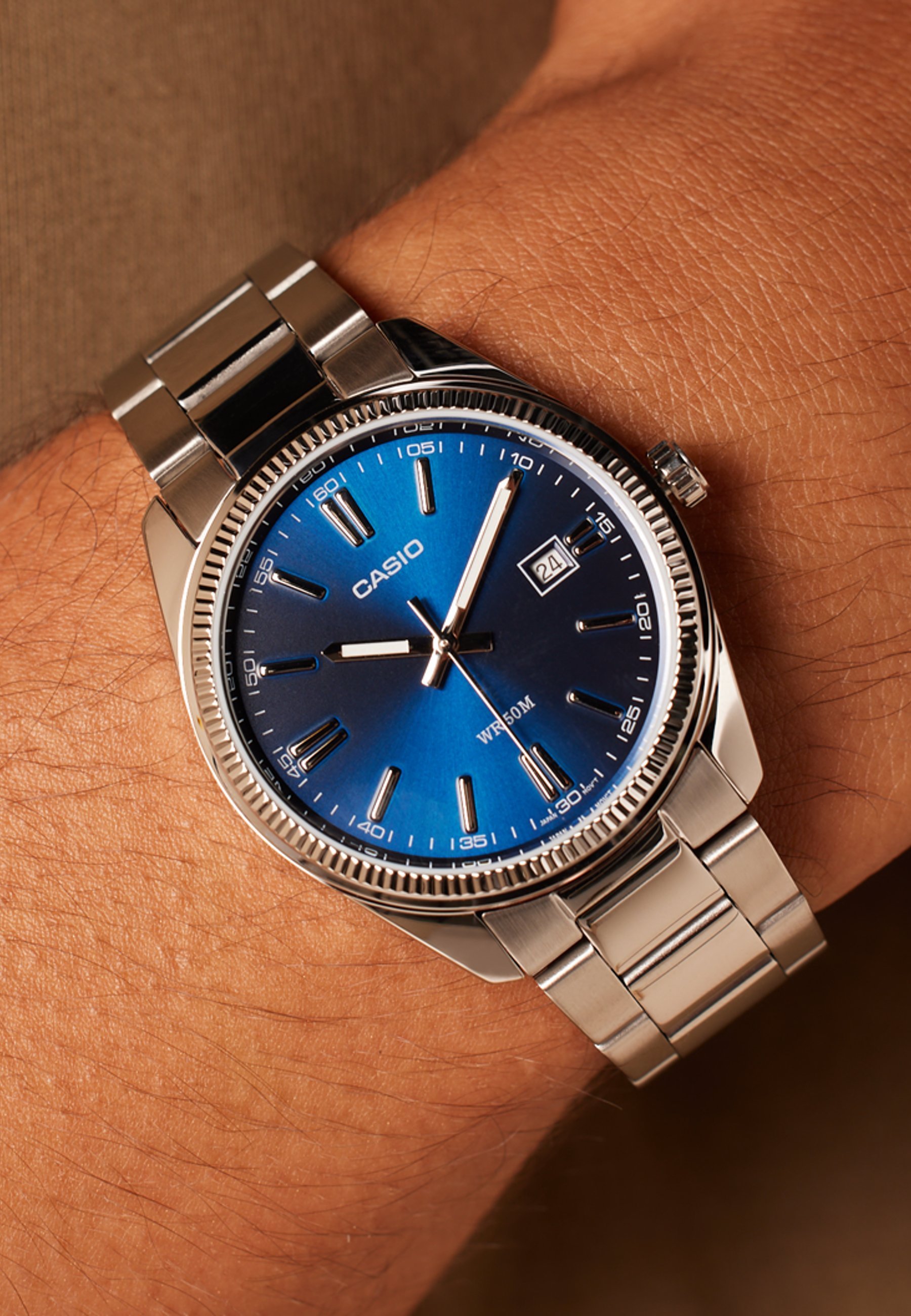 Ρολόι Casio - ασημί χρώματος