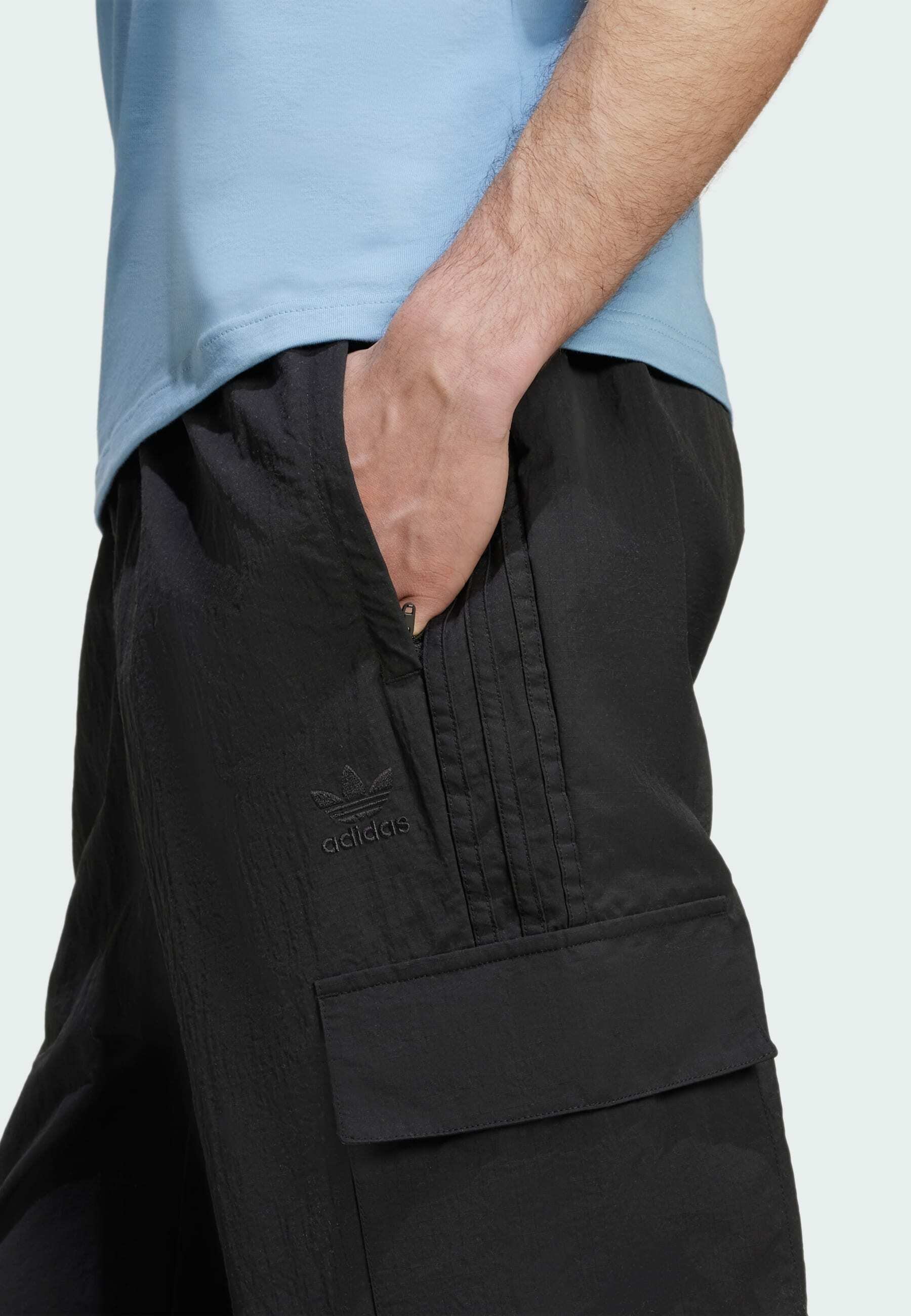 Spodnie cargo adidas Originals - czarne czarne