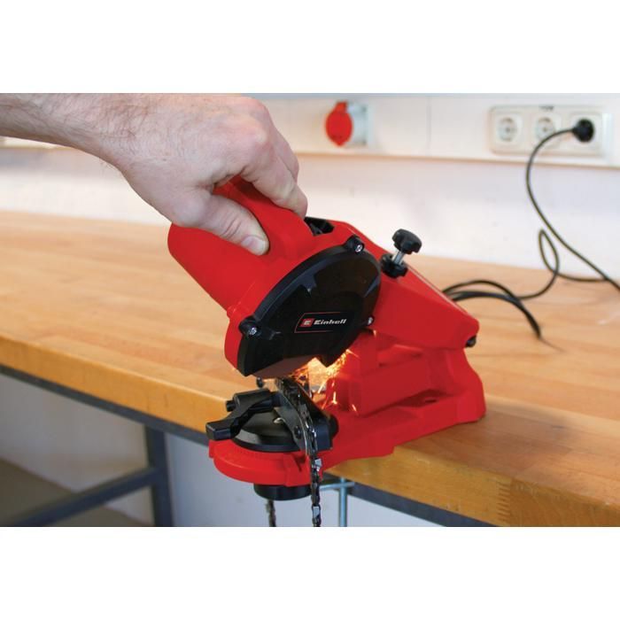 Afilador de cadena para motosierra Einhell GC-CS 85 E (85 W, grosor de la muela abrasiva: 3,2 mm). Incluye 1 muela abrasiva.