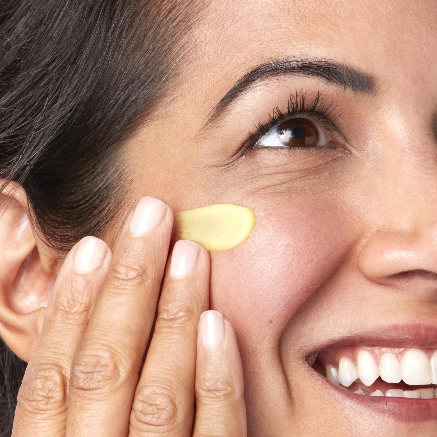 Kiehl's senėjimą stabdantis serumas su retinolio odos atnaujinimo mikrodozavimo serumu kasdieniam naudojimui – 30 ml
