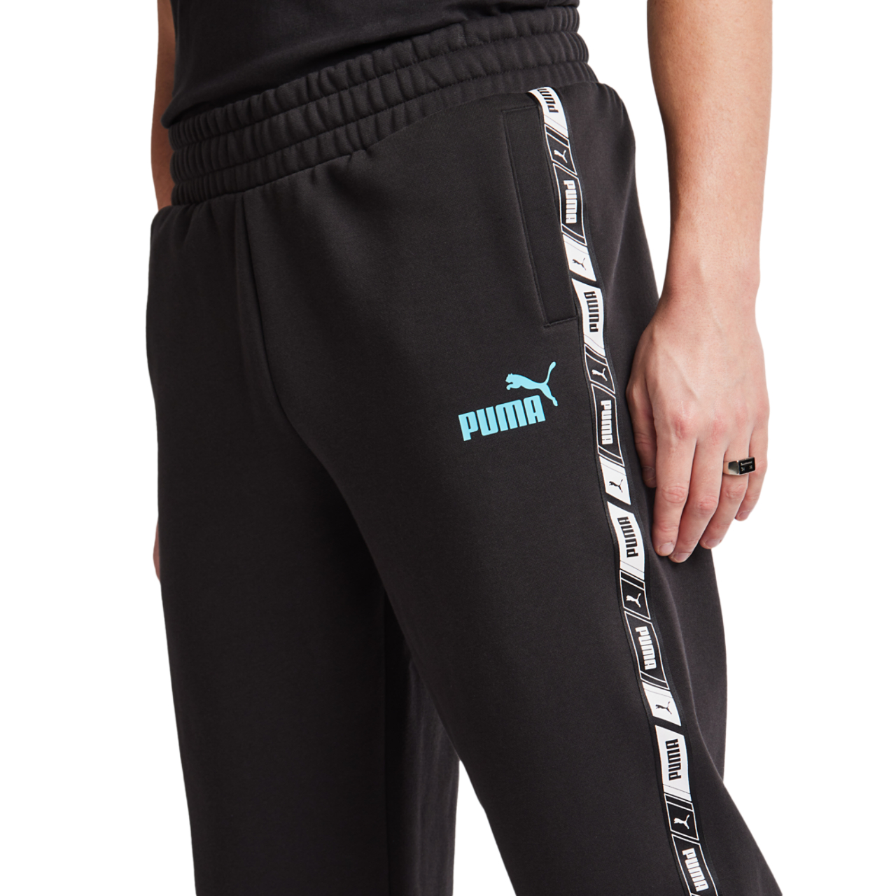 Puma Essentials-tape