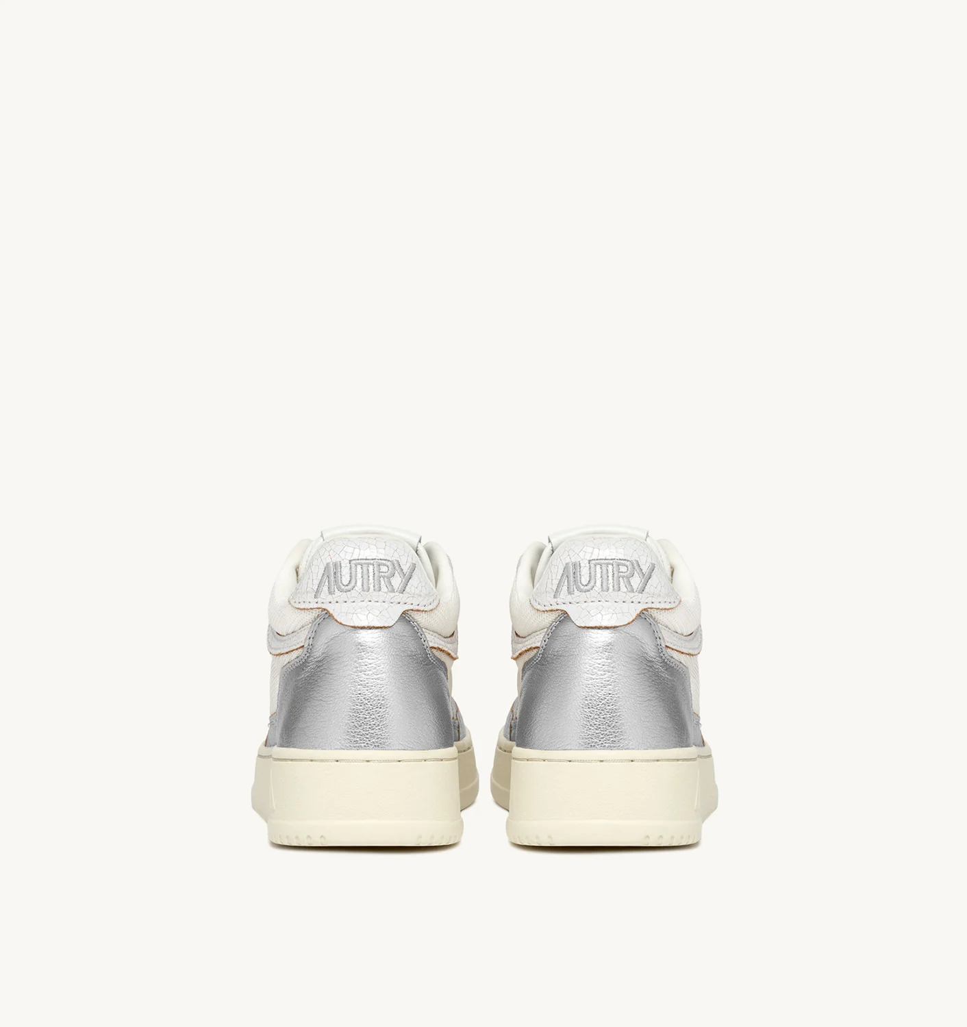 Adidași Open Mid din plasă albă și piele argintie