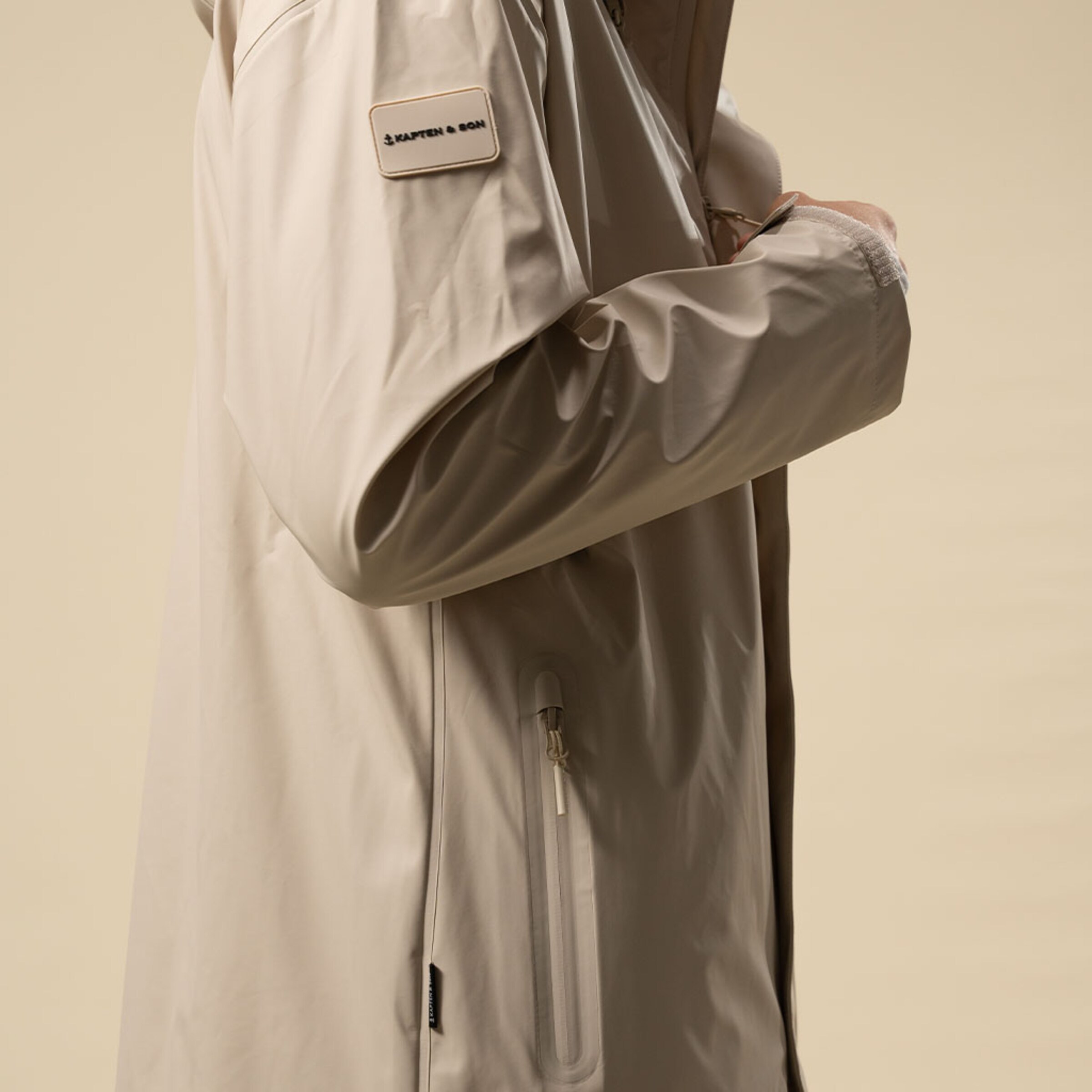 Veste imperméable courte tous les jours couleur grès