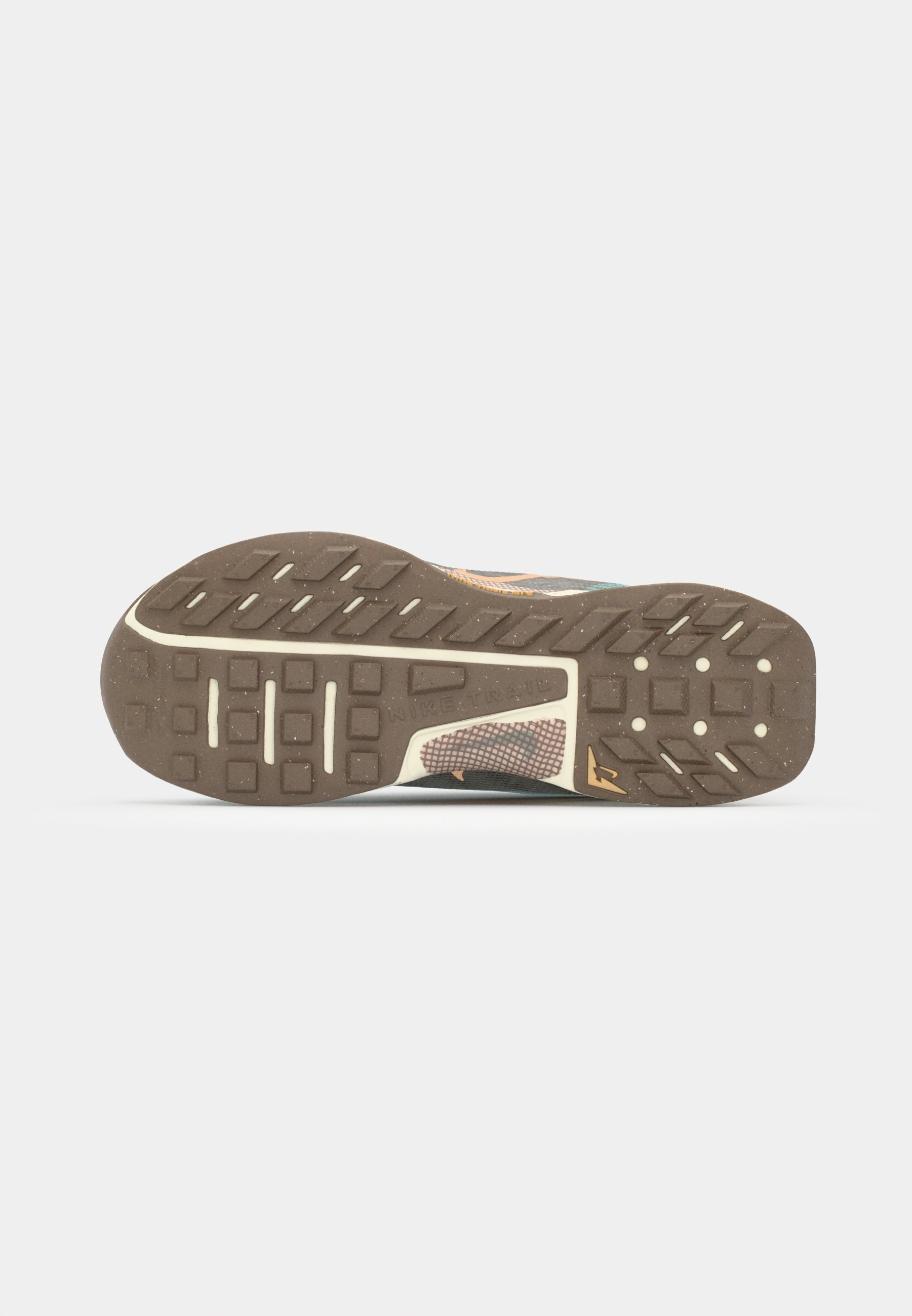 Nike Performance JUNIPER 3 - Trailrunningschoenen - cannon/orange chalk/brown/soft pearl