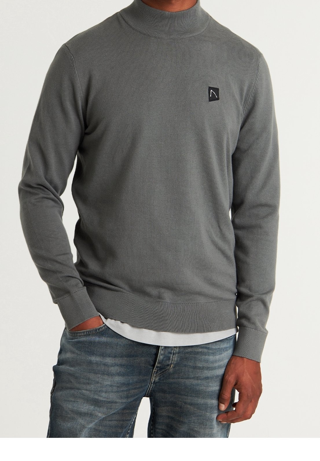 Maglione CHASIN' - grigio