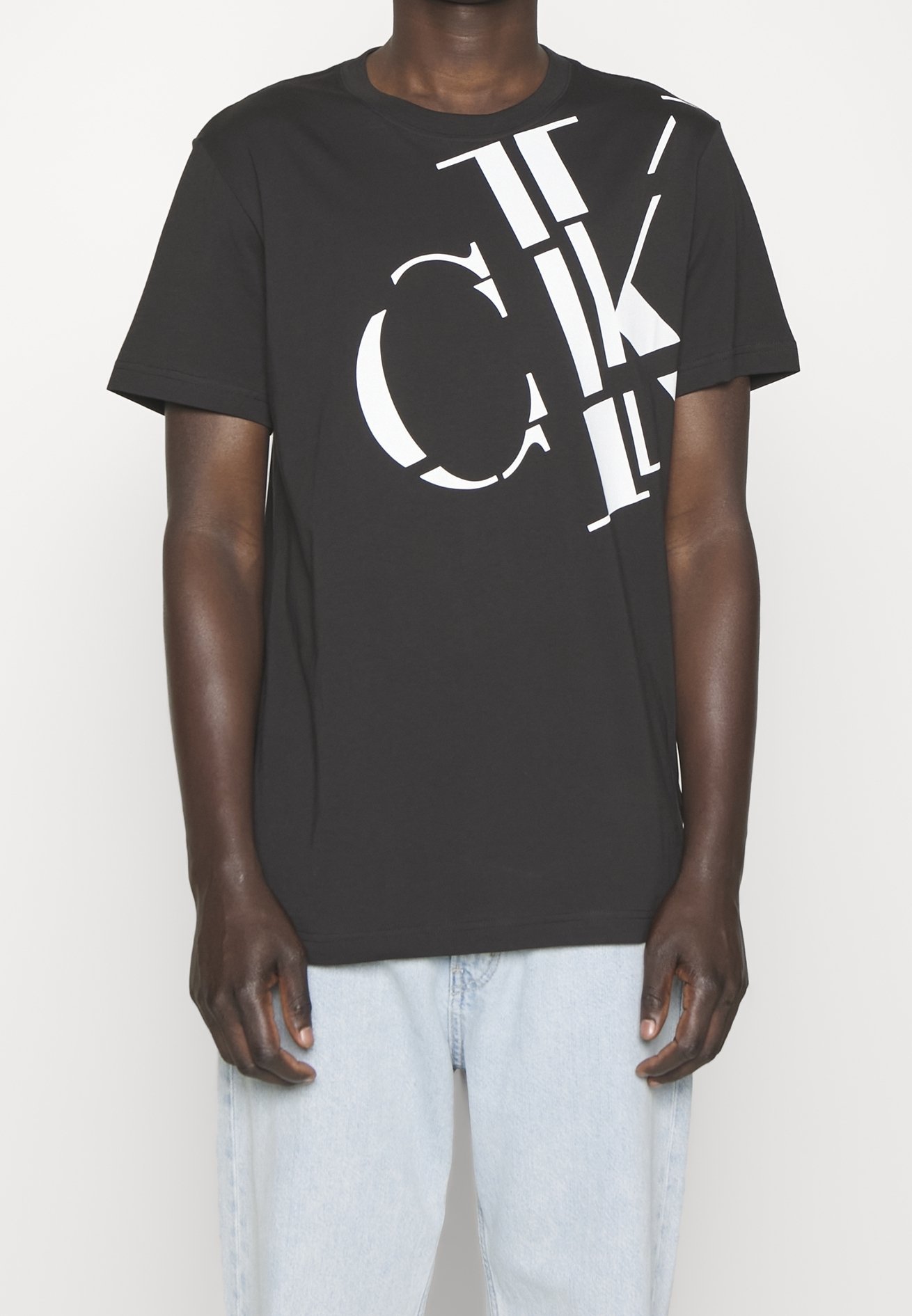 Camiseta Calvin Klein Jeans com estampa - preta