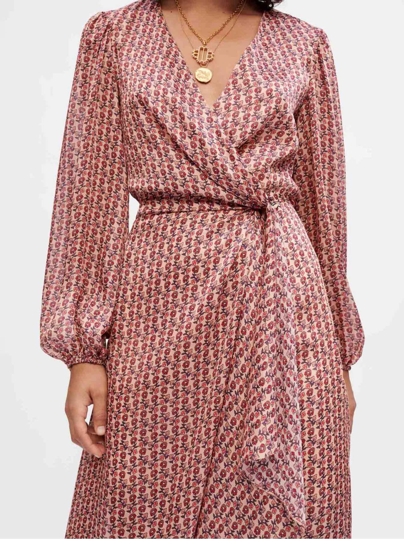 Gedrapeerde satijnen jurk met print-Mini fleurs rose foncé