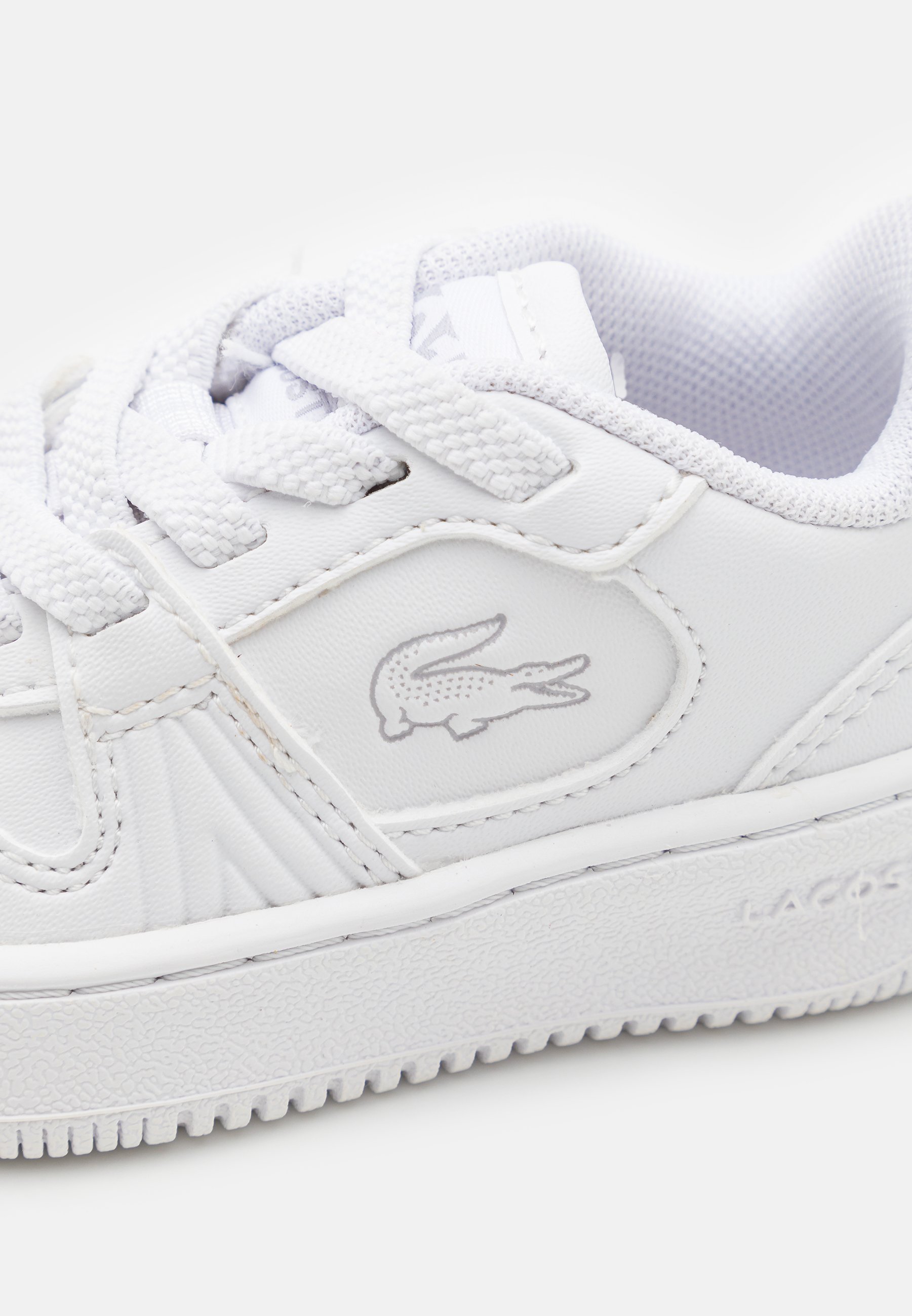 Lacoste INFANT COURT UNISEX - Vaikiški bateliai - balti