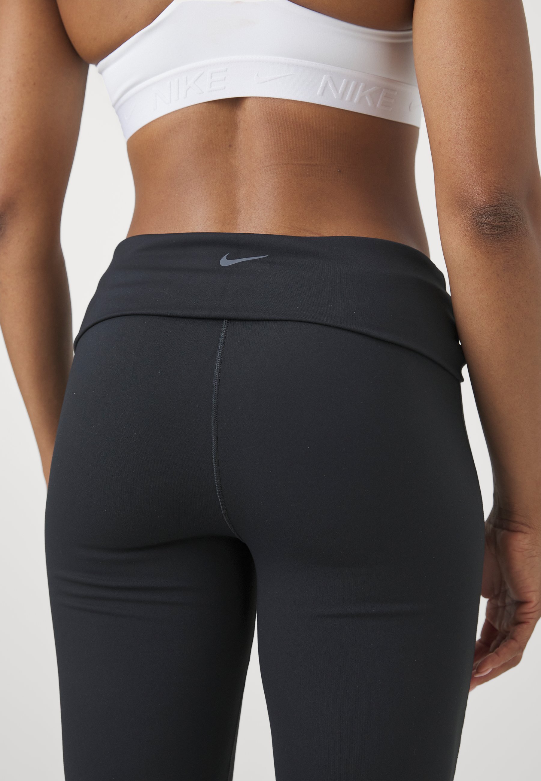Nike Performance ONE PANT - Leggings - zwart