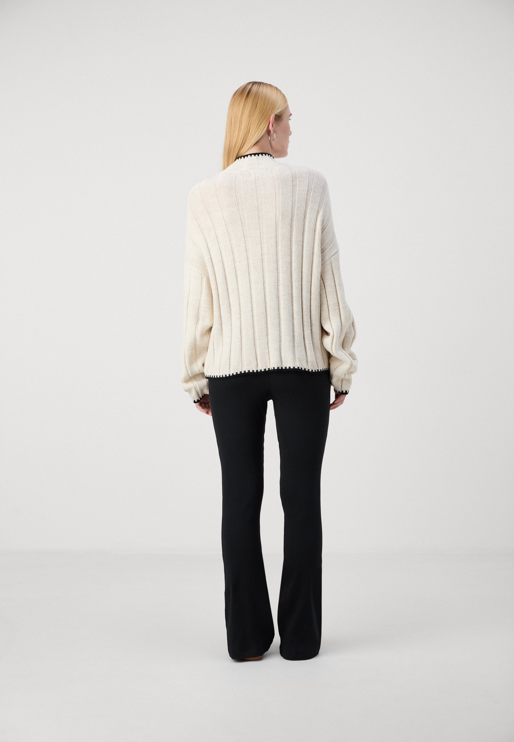 SOLO MATERNITY MCHICK STITCH HIGHNECK - Maglione - pietra pomice/nero