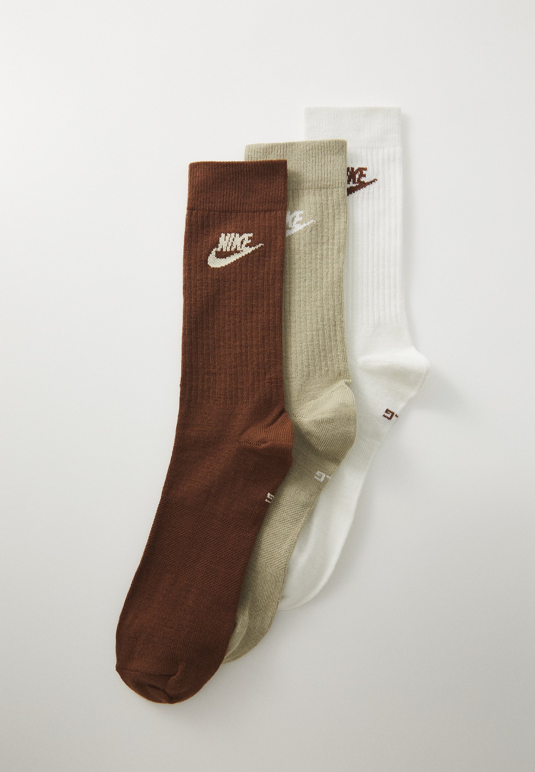 Nike Sportswear EVERYDAY ESSENTIAL CREW UNISEX CONFEZIONE DA 3 - Calzini sportivi - vela/kaki deserto/marrone fauna