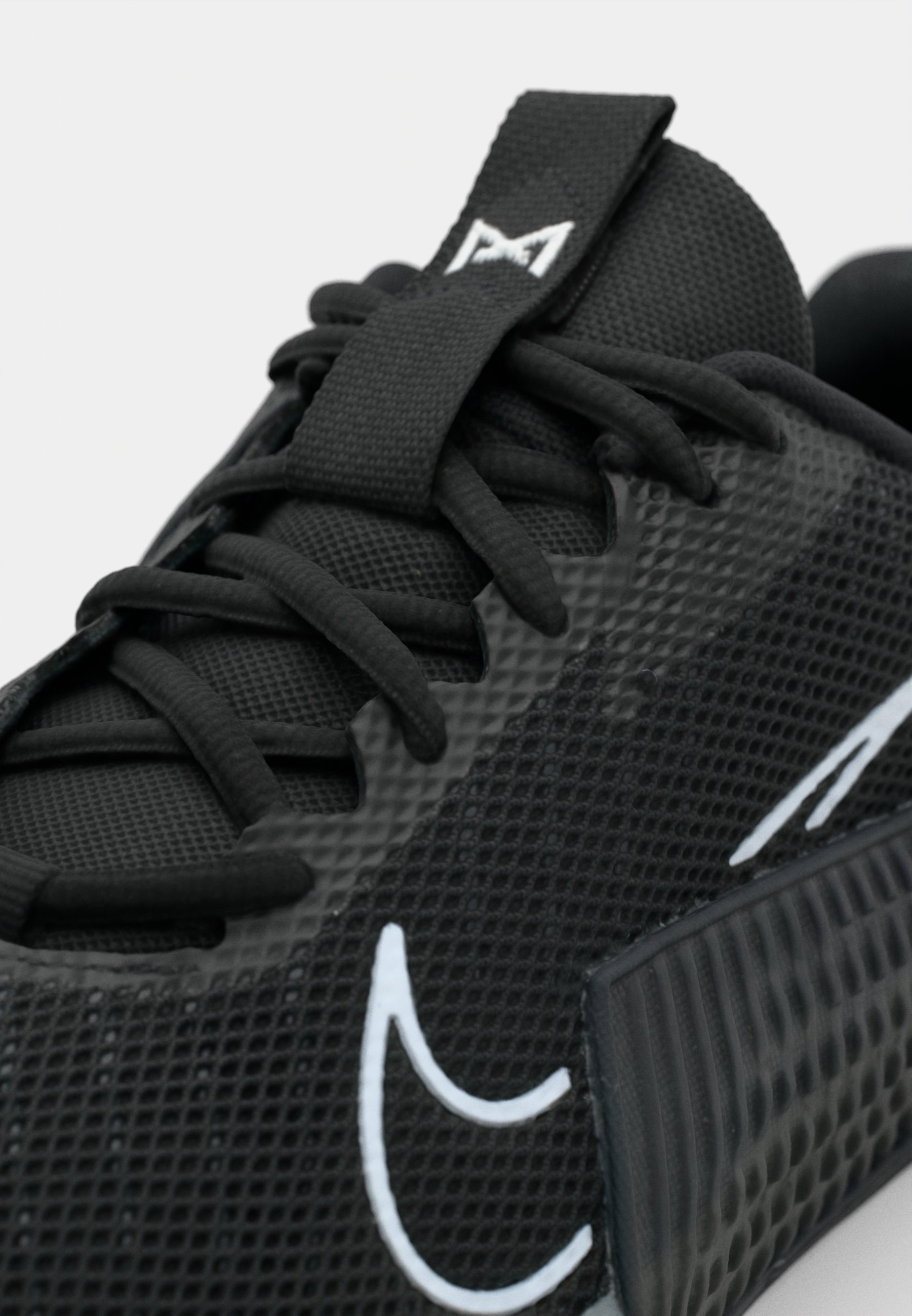 Nike Performance METCON 9 - Trainingsschoen - zwart/antraciet/rookgrijs/wit