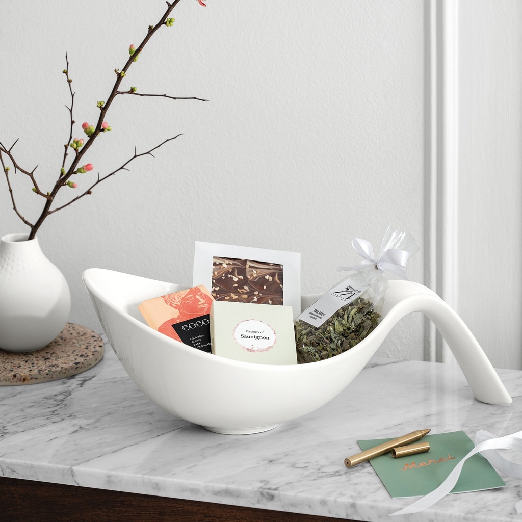 Šalátová misa Villeroy & Boch Flow s rúčkou - 1 kus
