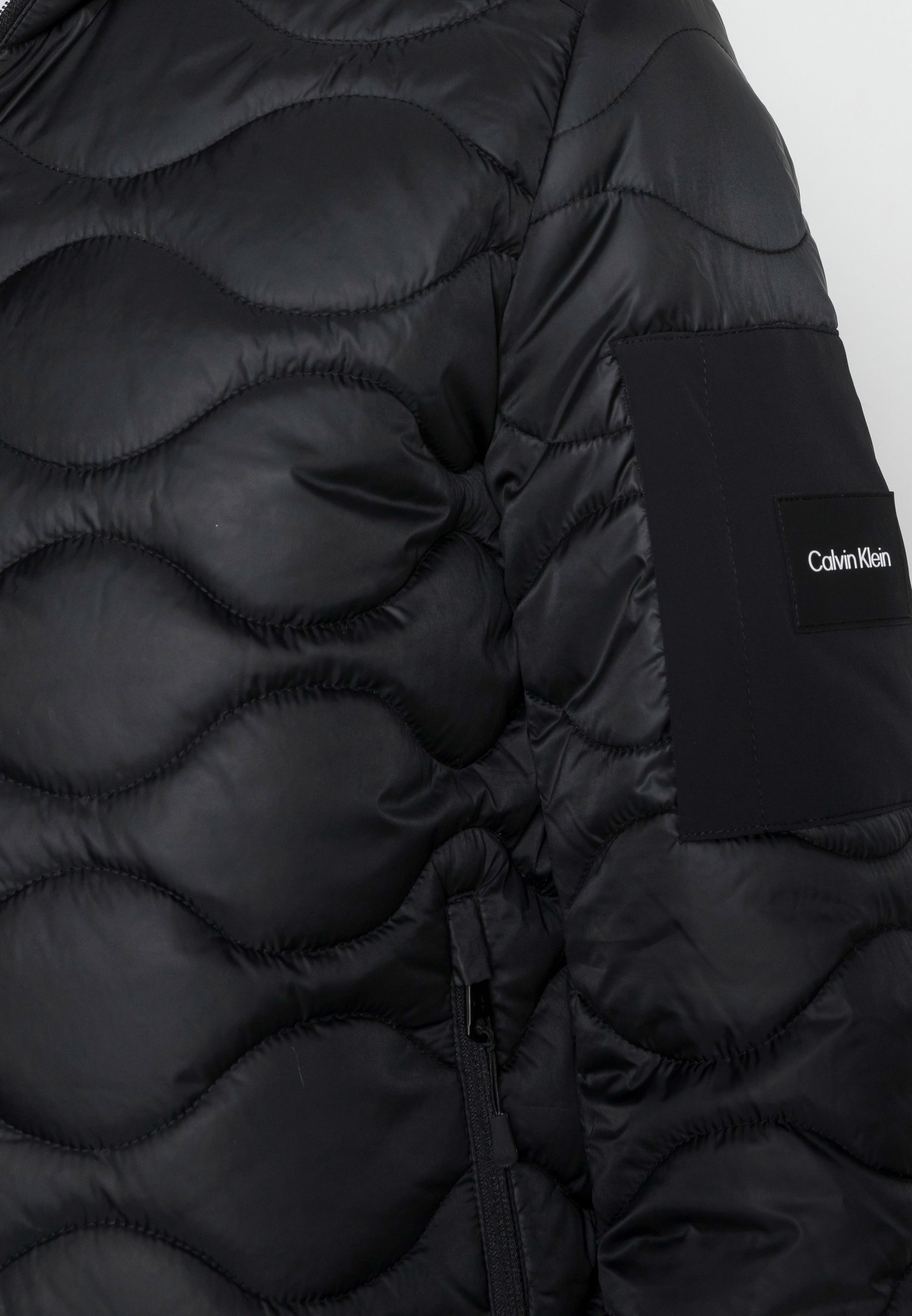 Veste légère Calvin Klein - noire