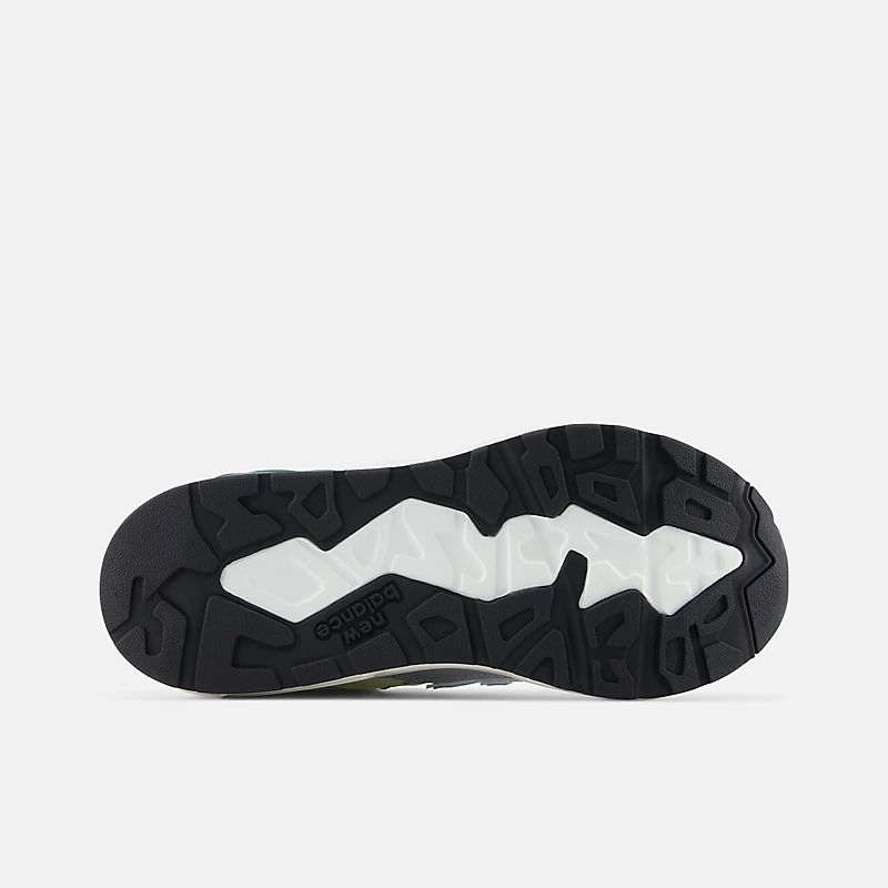 Baby 580 - Branco com Nuvem de Chuva