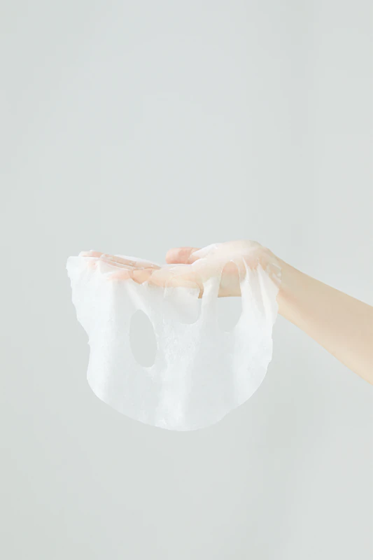 Máscara facial em ampola TIRTIR NMF Hydro, máscara de tecido com hidratação intensiva.