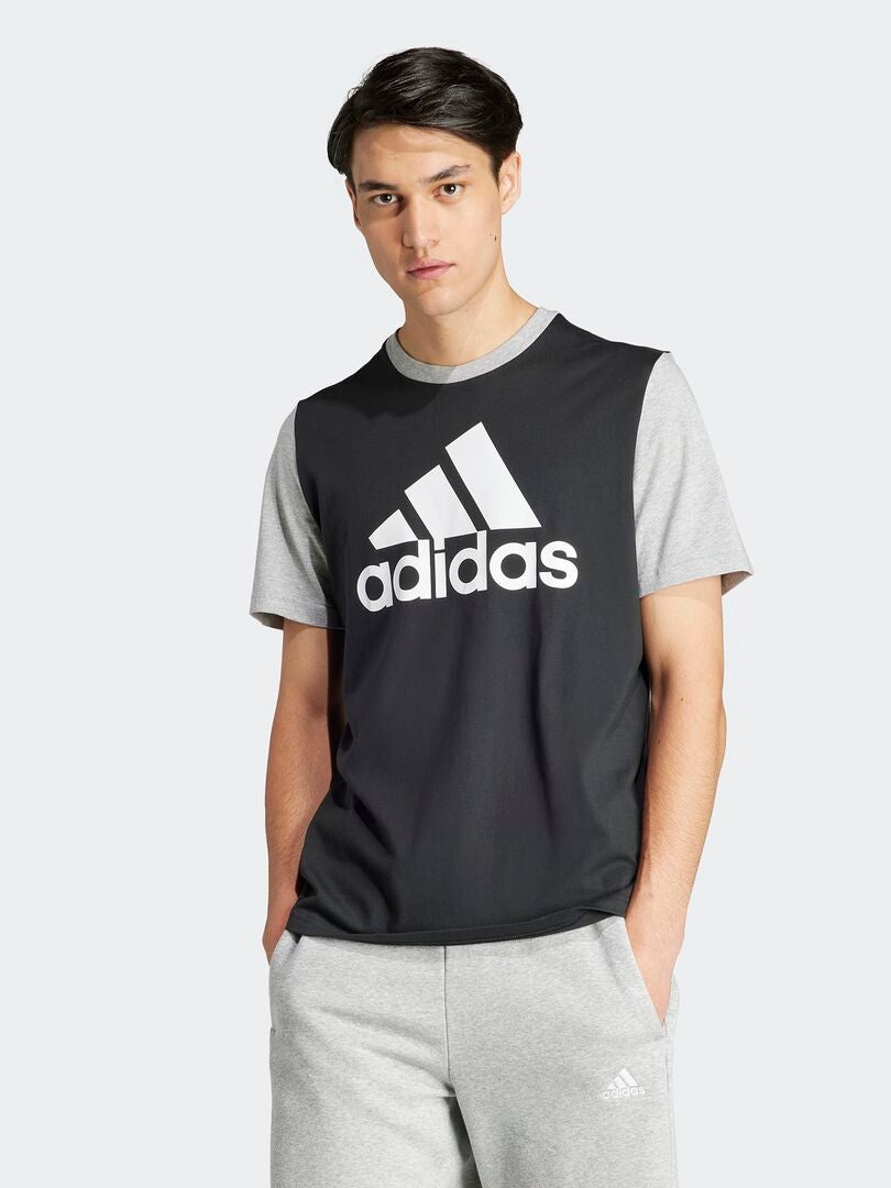 Camiseta 'adidas' - PRETA