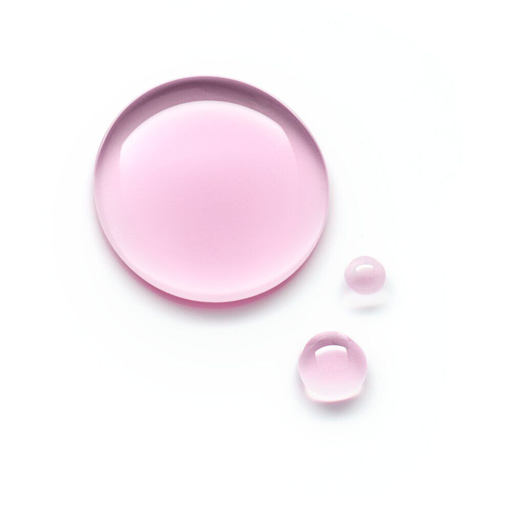 Essence Ultra Stark & Precis