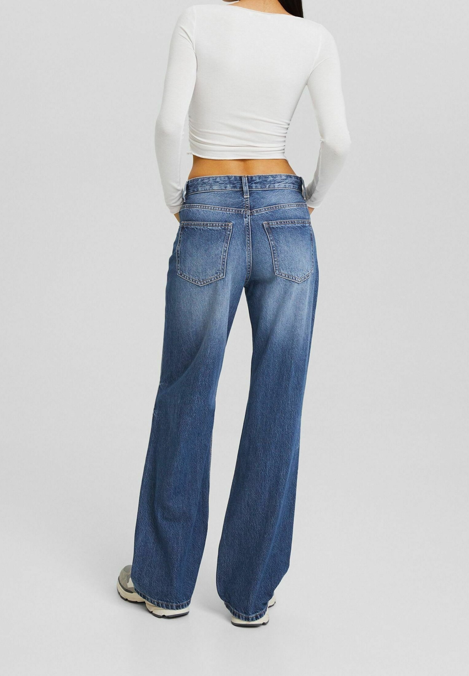 Jeans a zampa Bershka - denim blu