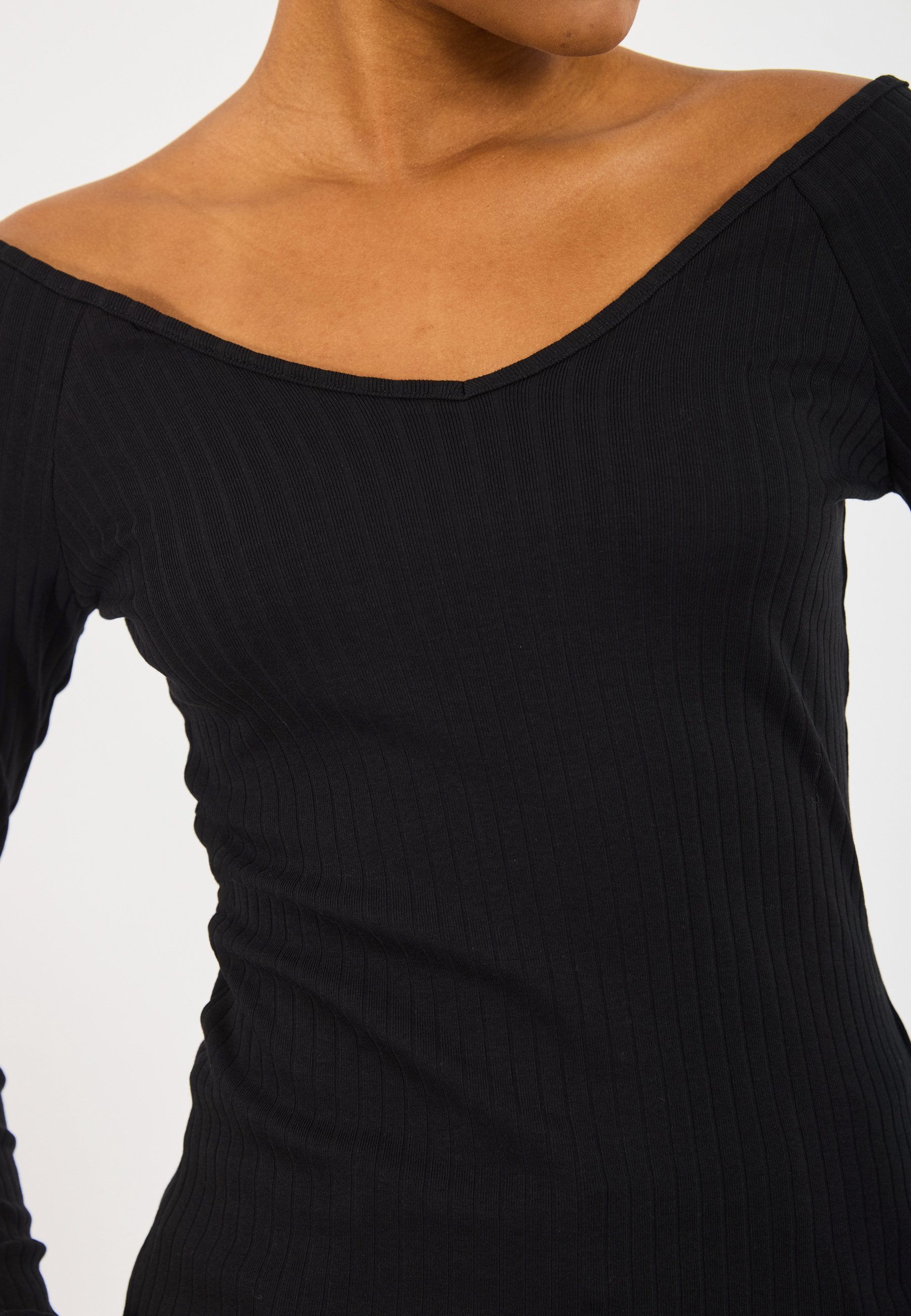 Even&Odd top met lange mouwen - zwart
