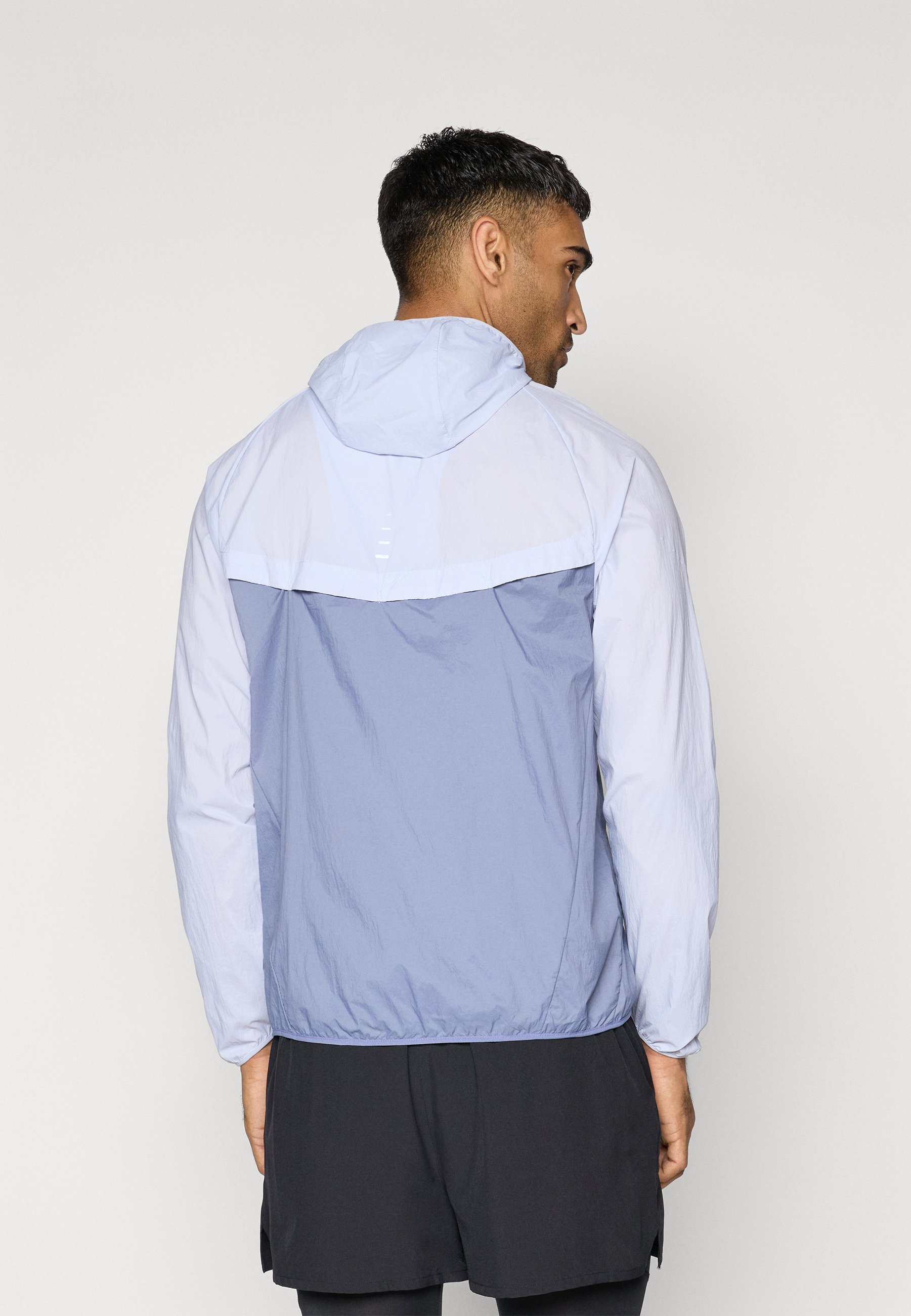 Nike Performance RPL STRIDE - Giacca a vento - ghost world/indaco