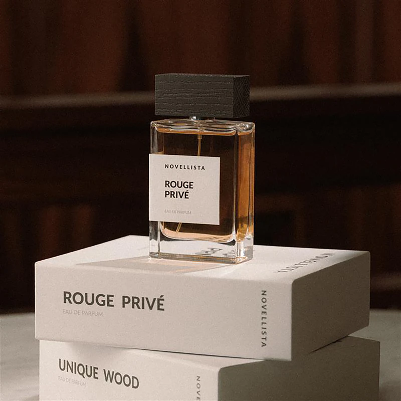 NOVELLISTA Rouge Privé Eau de Parfum para mulheres
