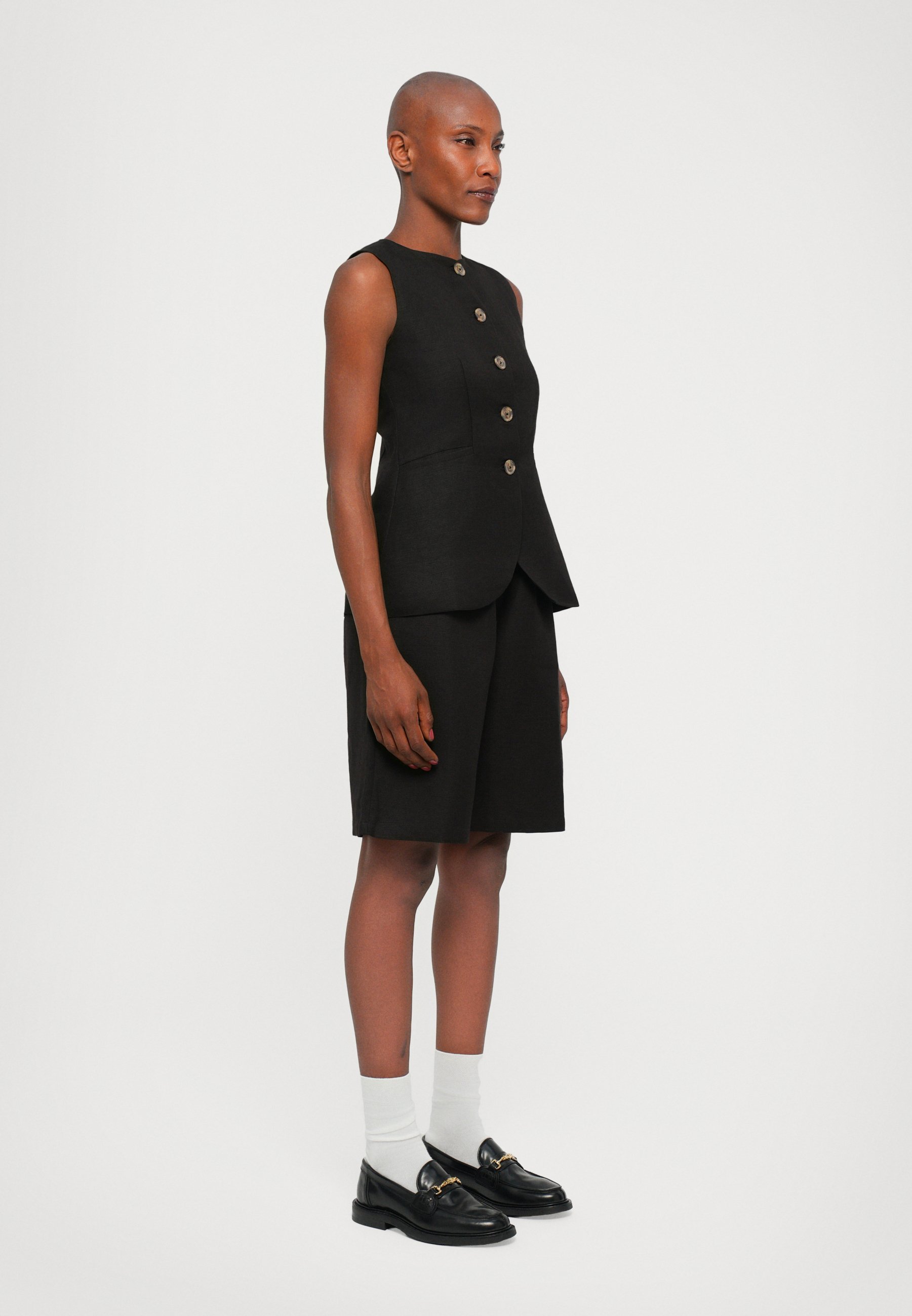 Maisonêtre LIBBY - Gilet - noir