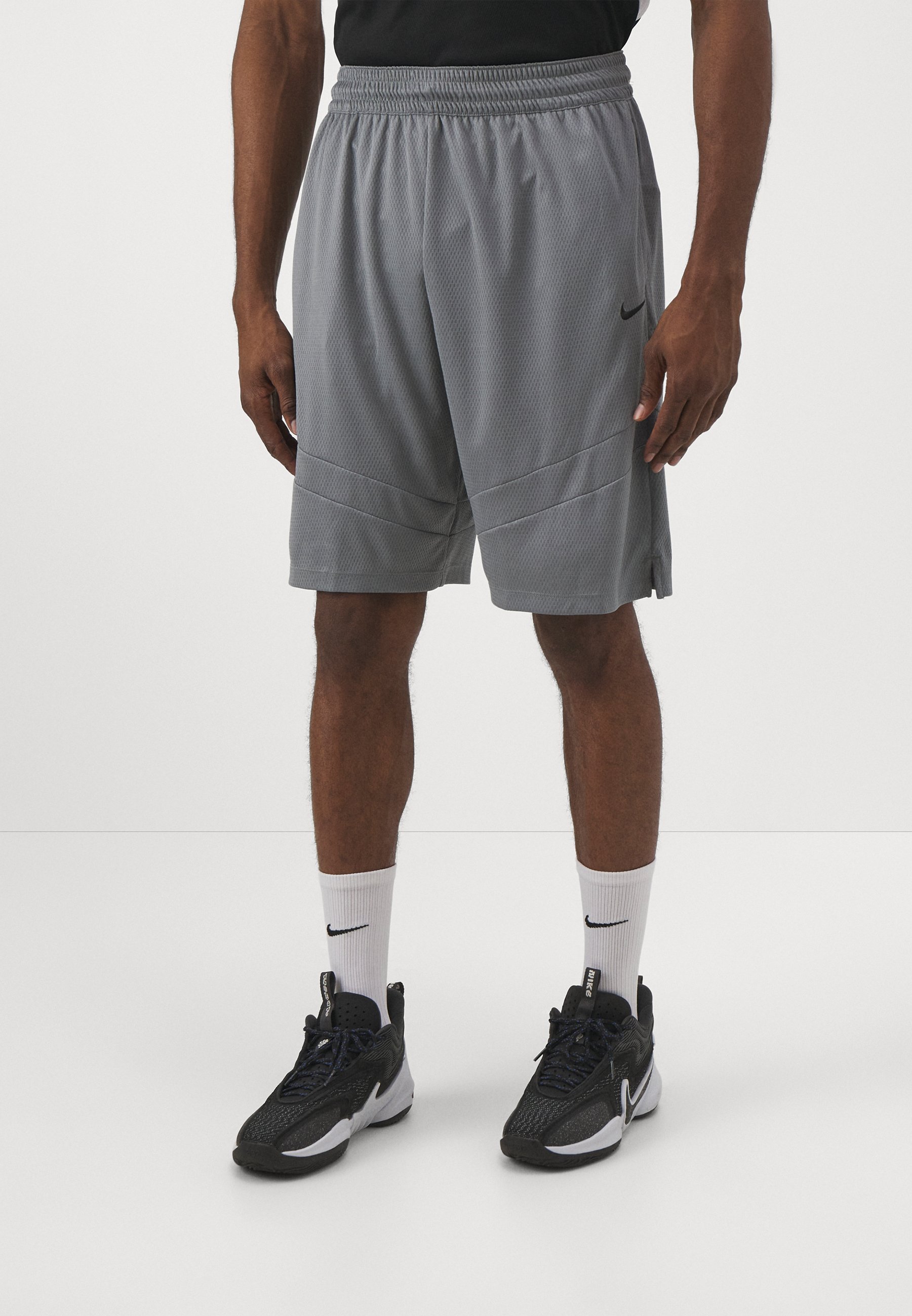 Short de sport Nike Performance ICON 11IN - gris clair/noir