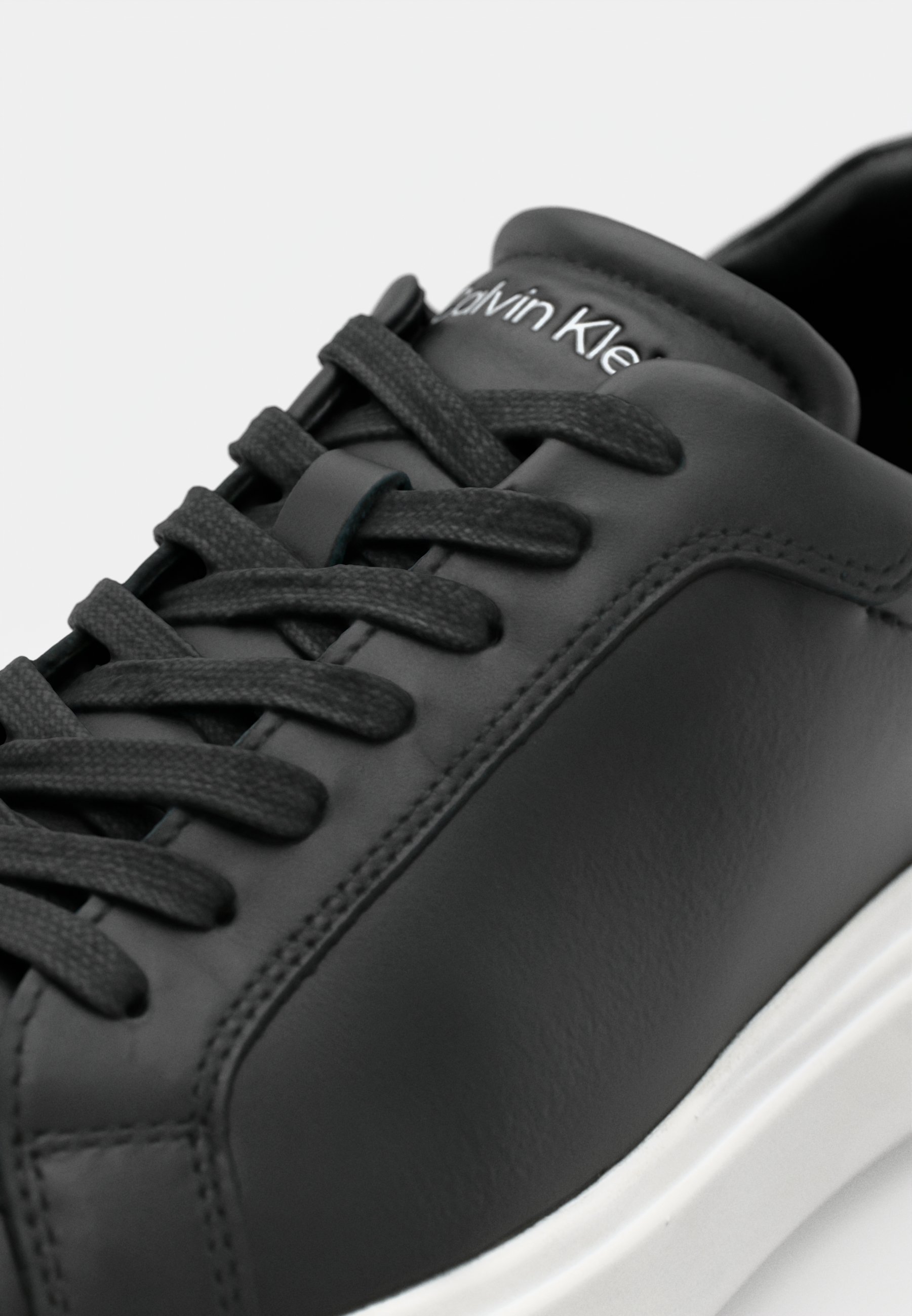 Calvin Klein LACE UP - Scarpe da ginnastica - nere