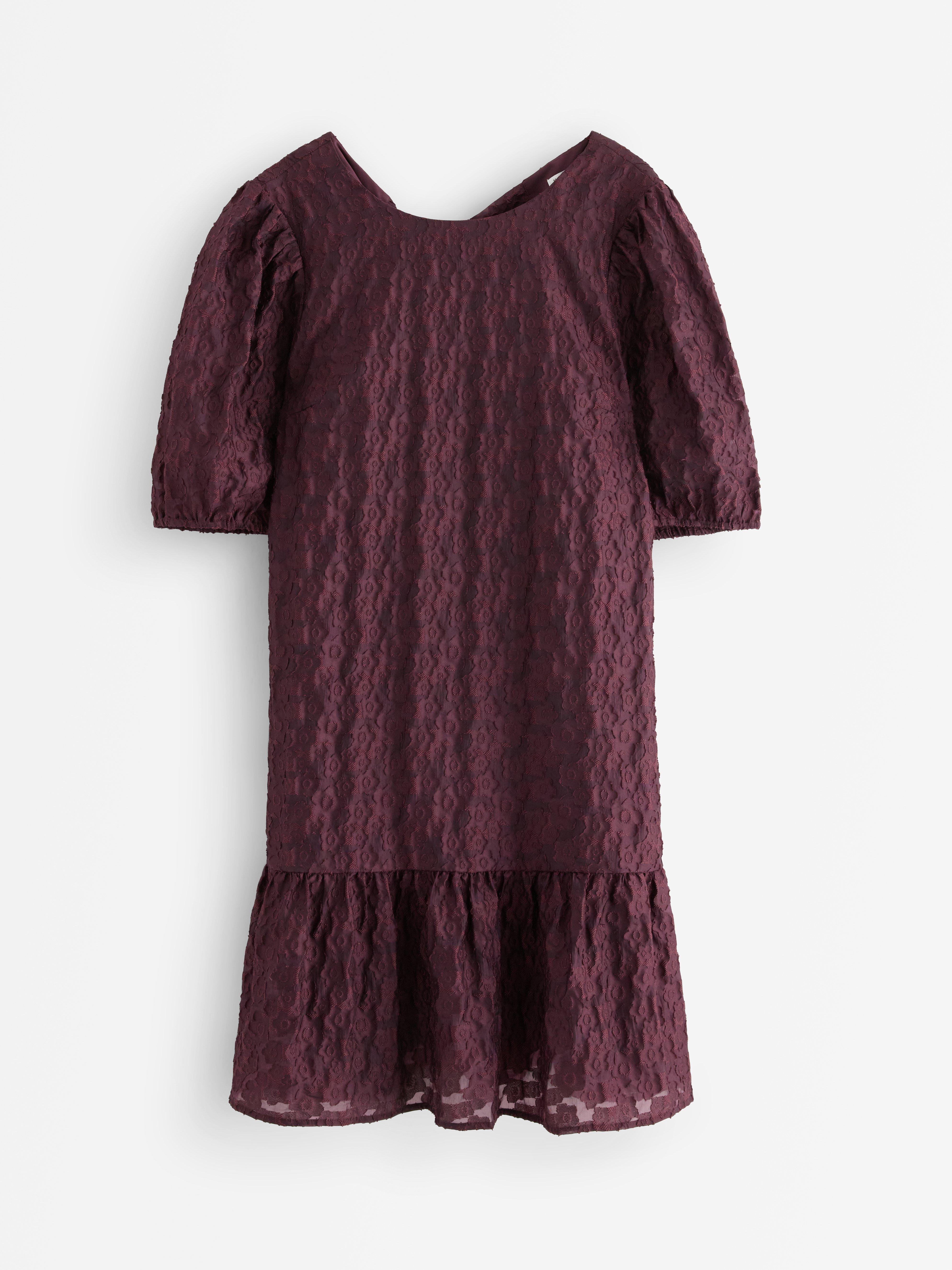 Minivestido con flores color lila oscuro empolvado