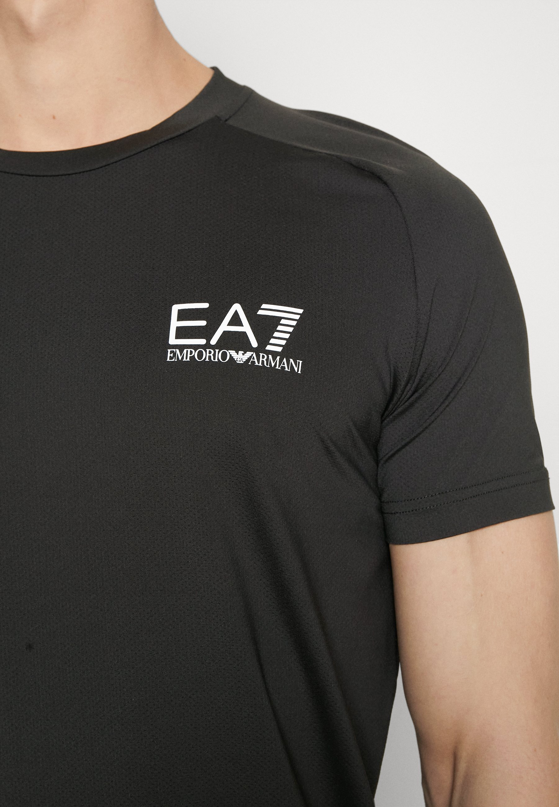 EA7 Emporio Armani sport T-shirt - zwart
