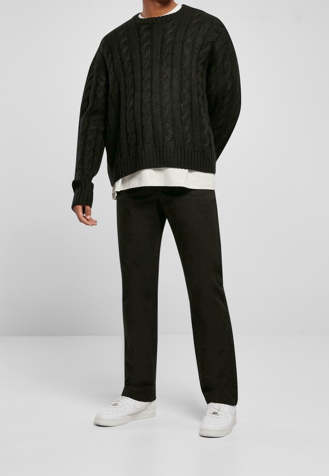 Pull Urban Classics - noir